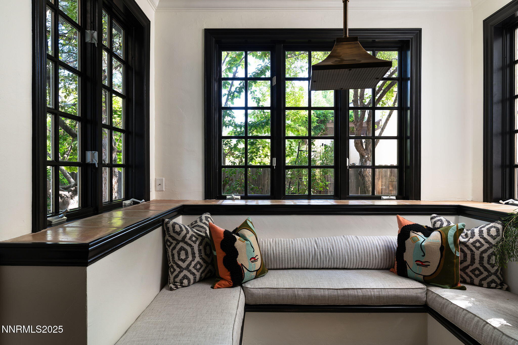 22-web-or-mls-_DSC3547