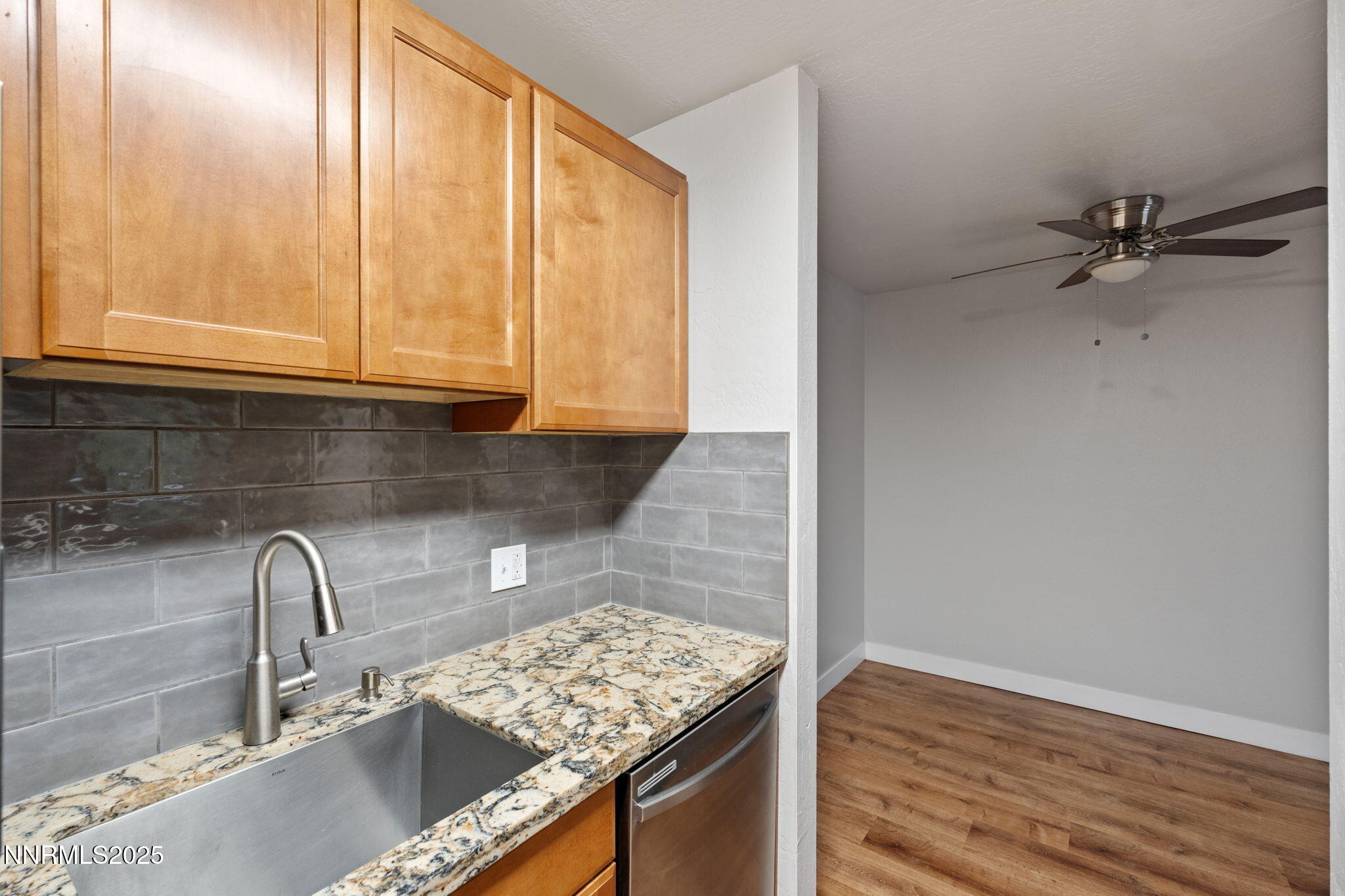 6-web-or-mls-DSC08227