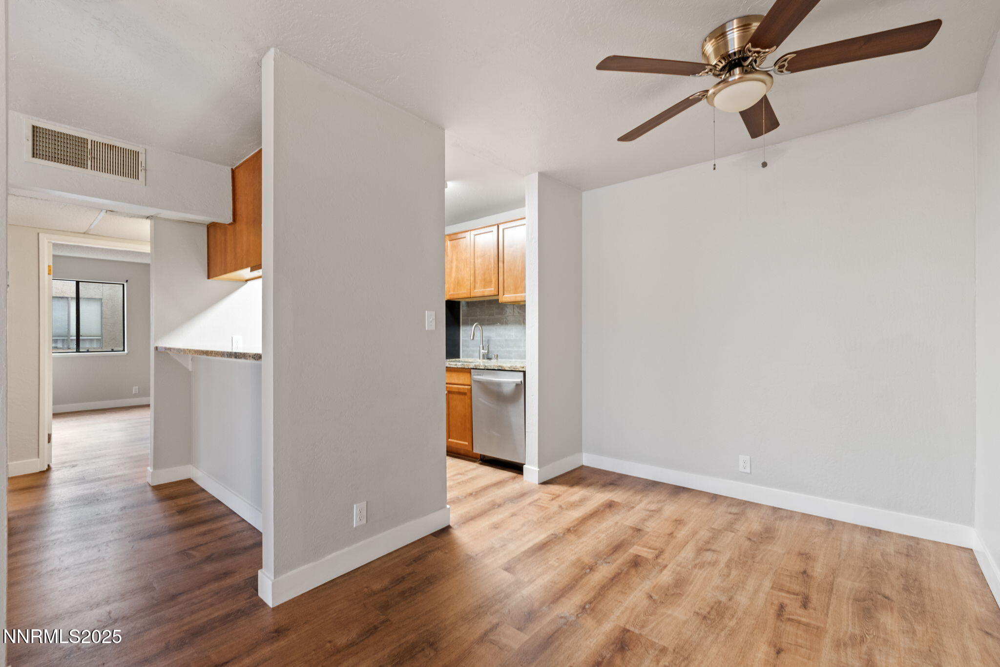 8-web-or-mls-DSC08197