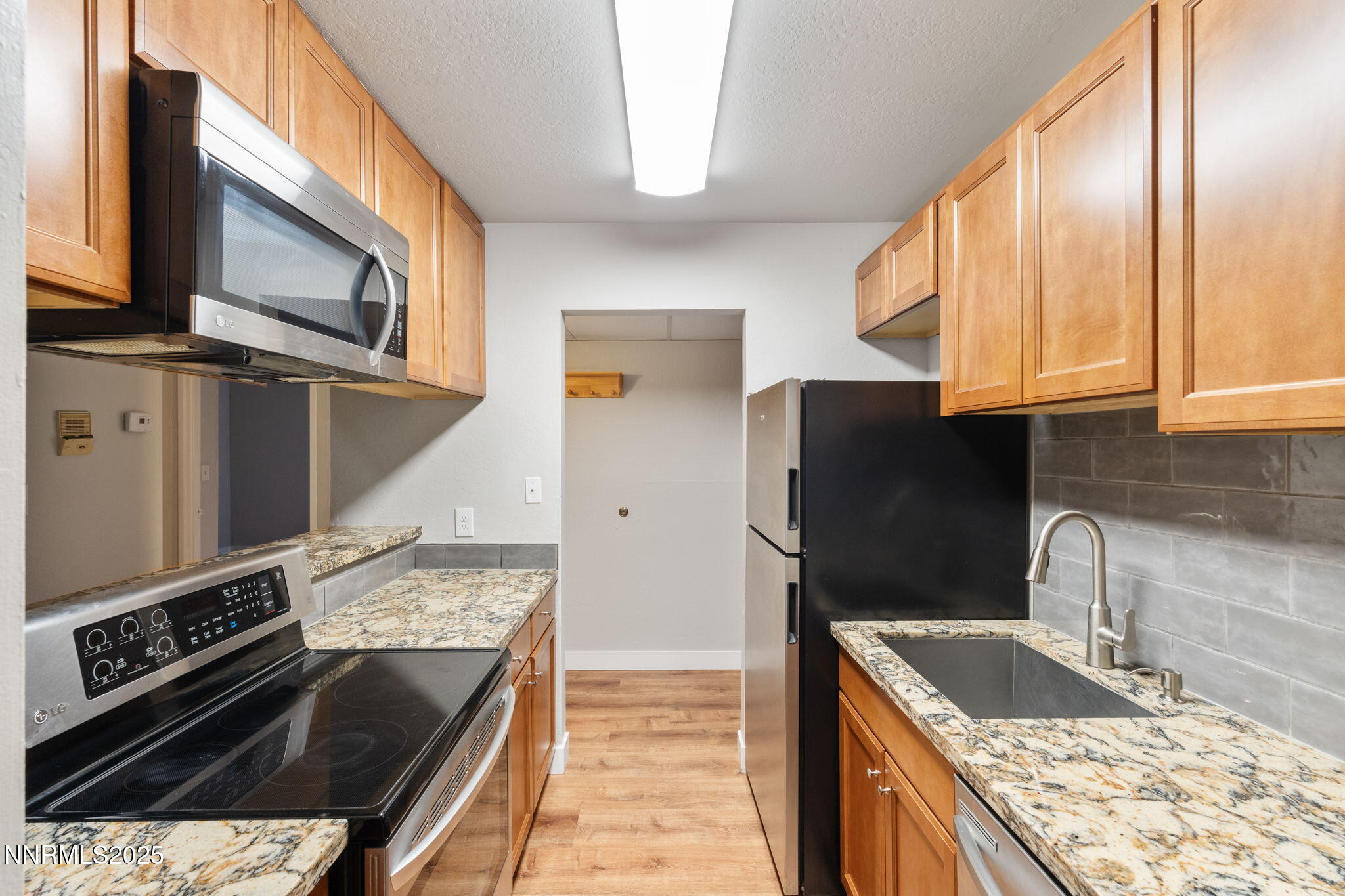 4-web-or-mls-DSC08217