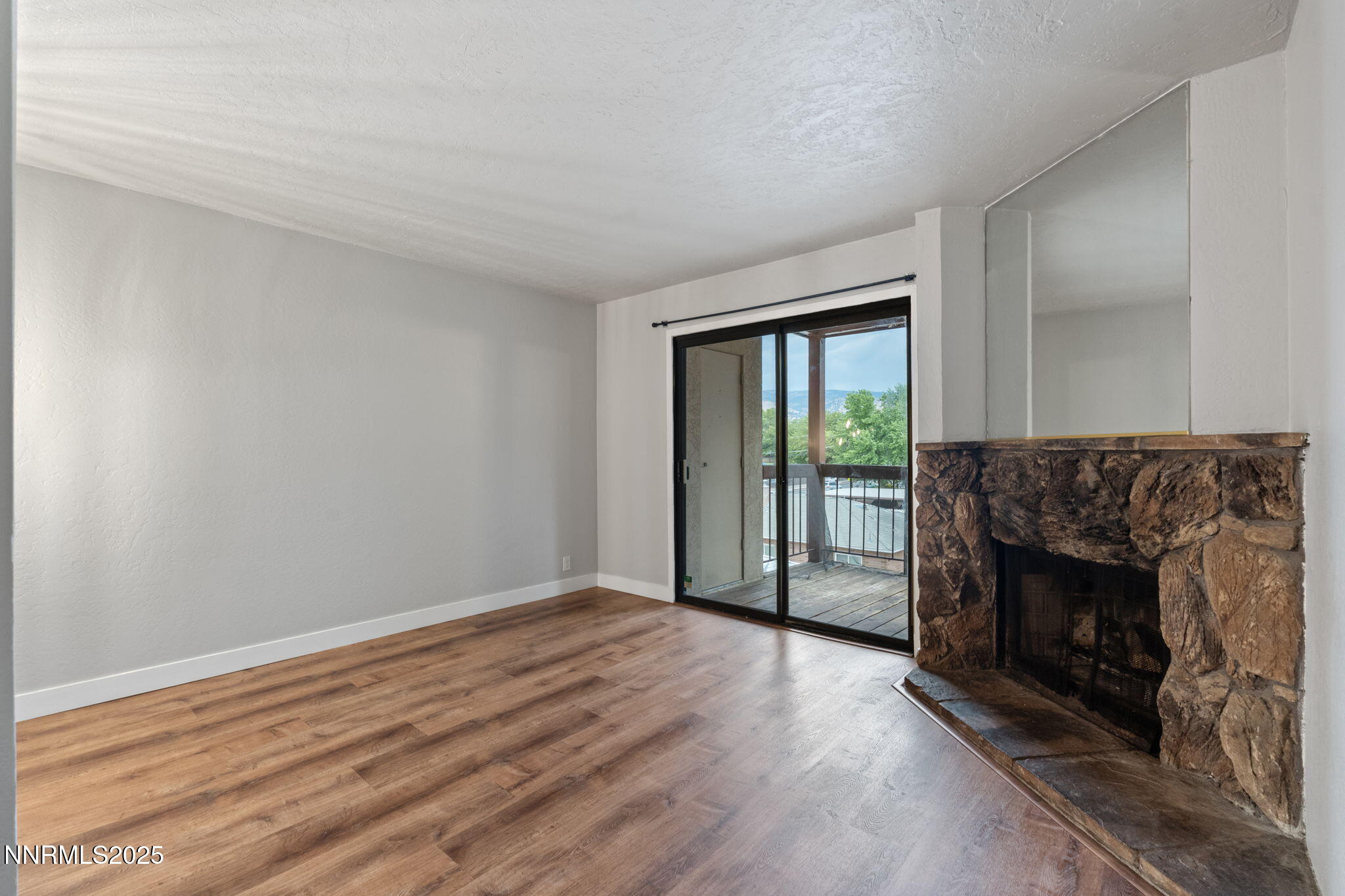 16-web-or-mls-DSC08167