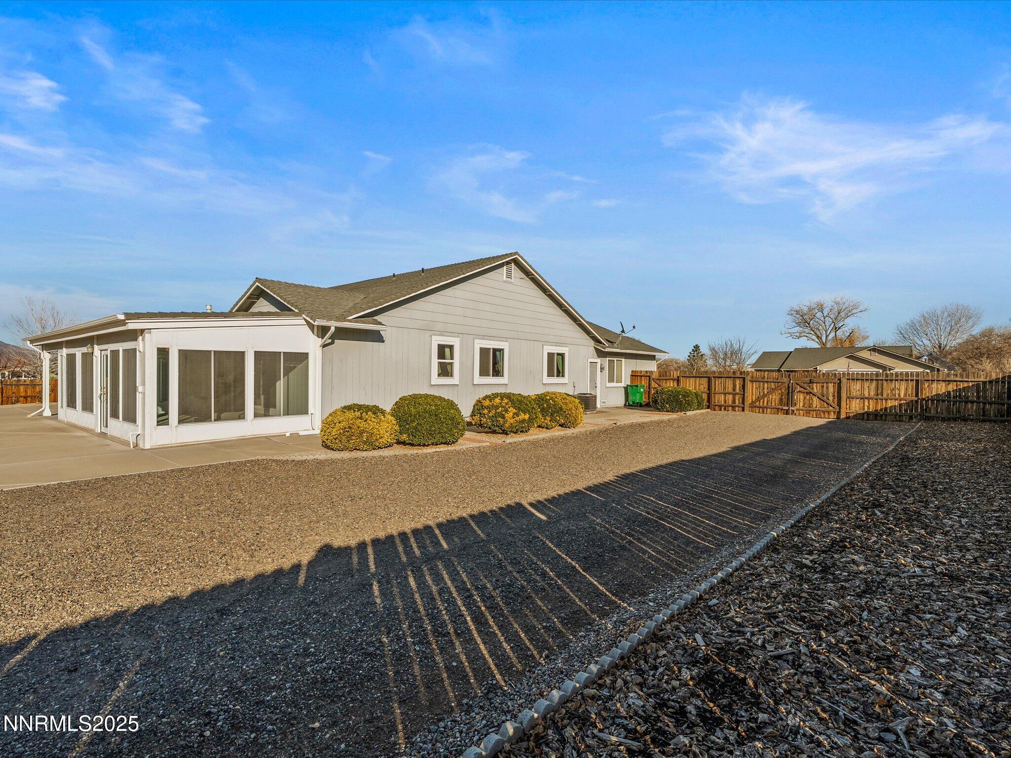 51-211 Bridle Path Way-150