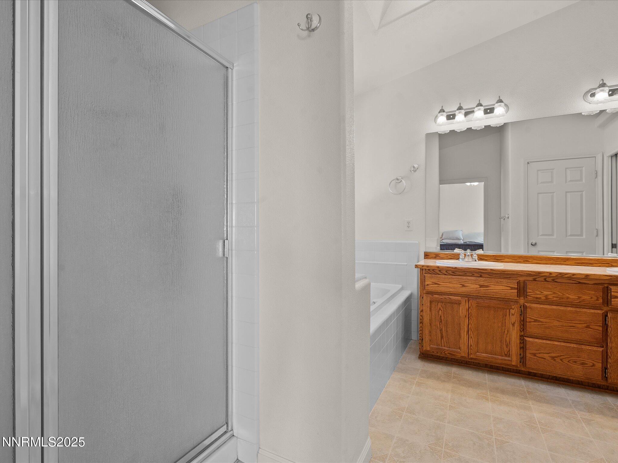 23-211 Bridle Path Way-122