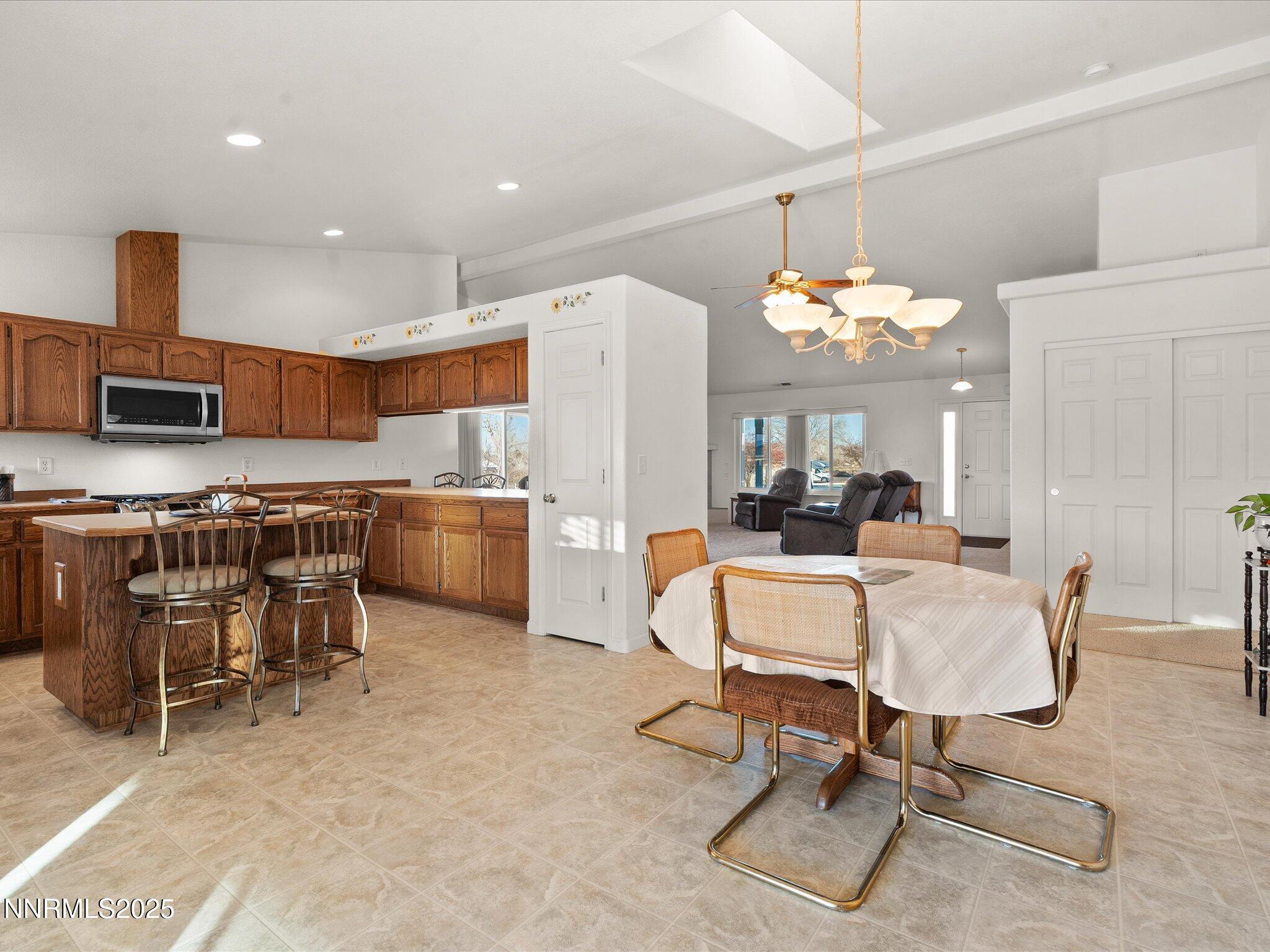 11-211 Bridle Path Way-110