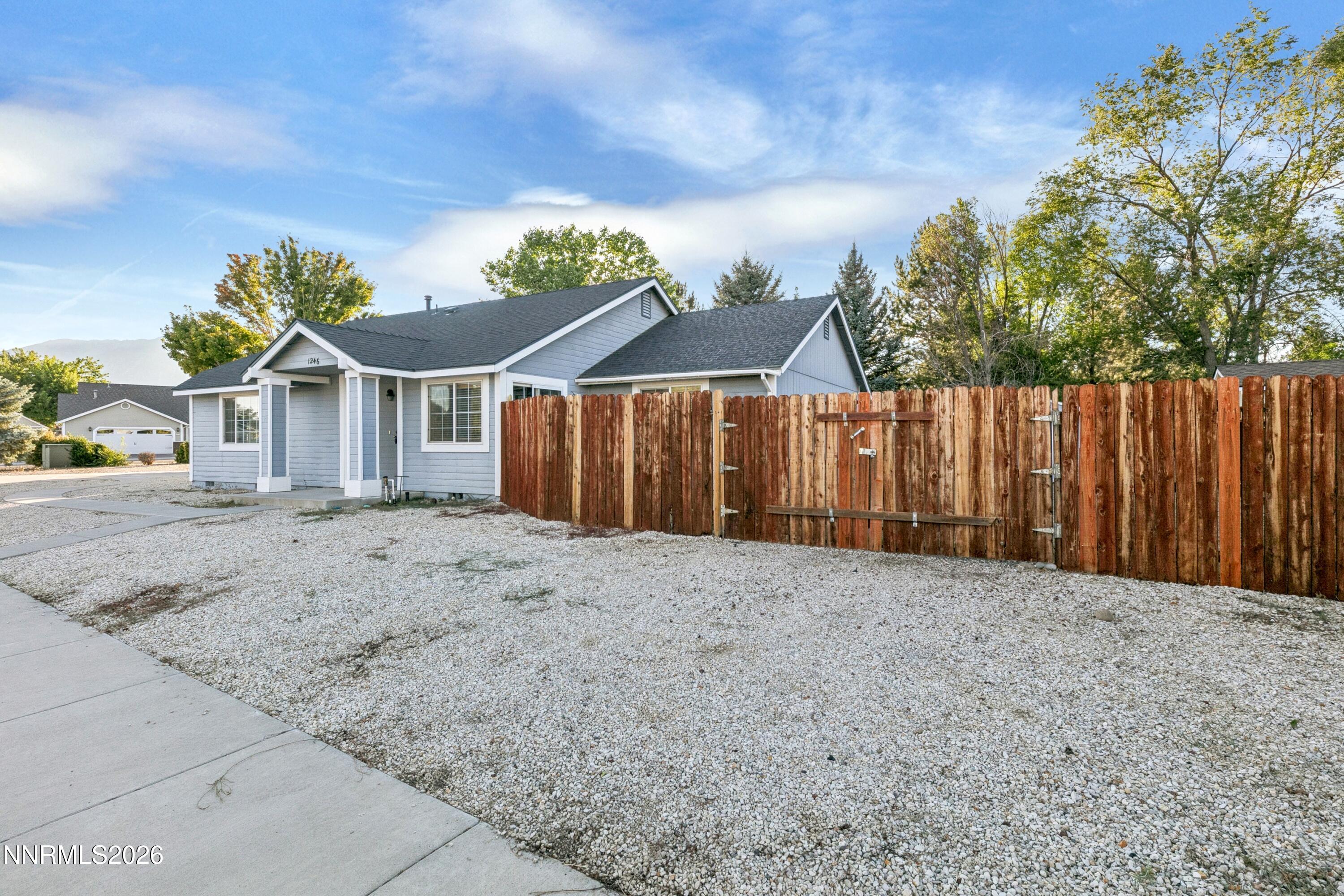 1246 Topaz Lane