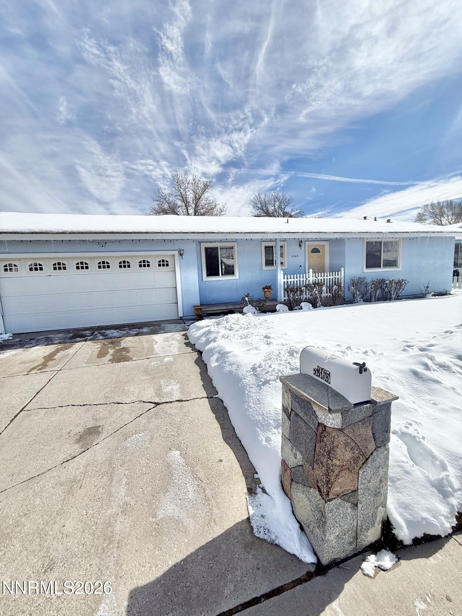 3365 Vista Grande Boulevard