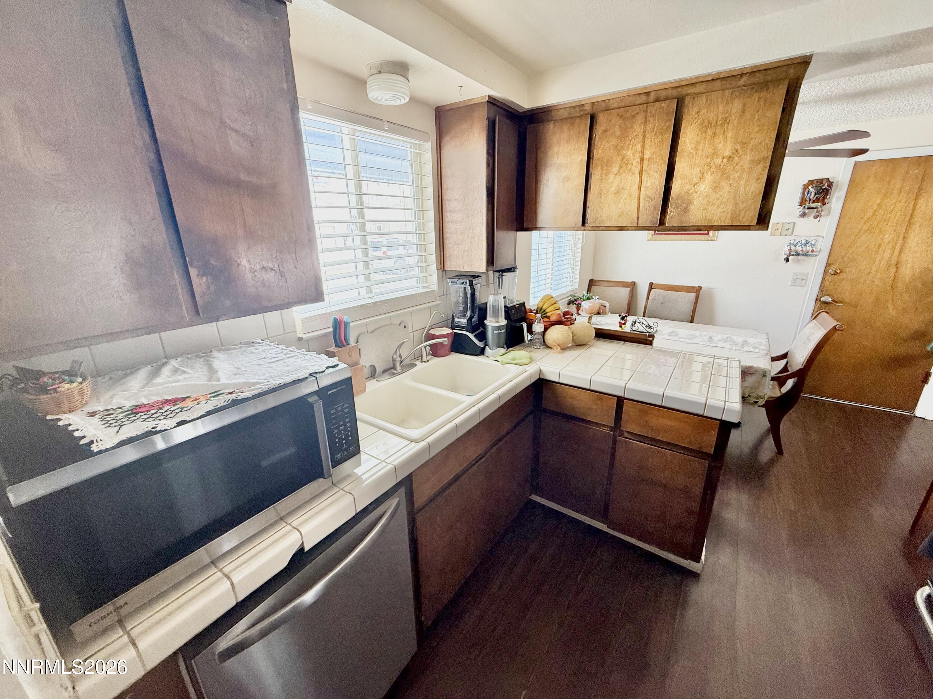 3365 Vista Grande Boulevard