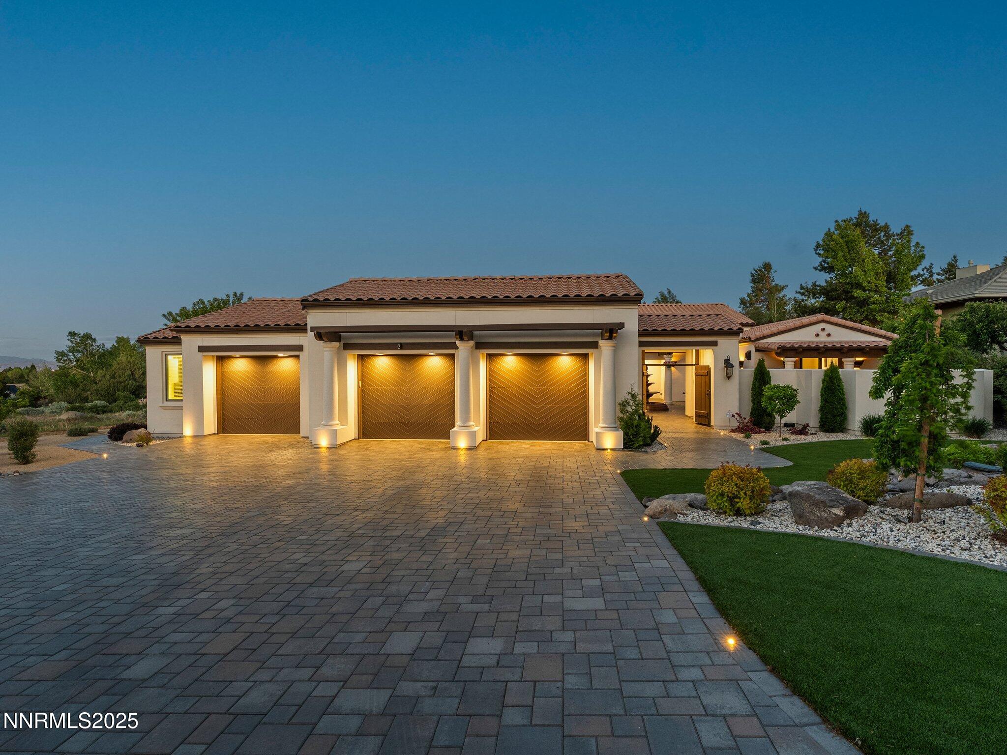 4485 Mountaingate Drive