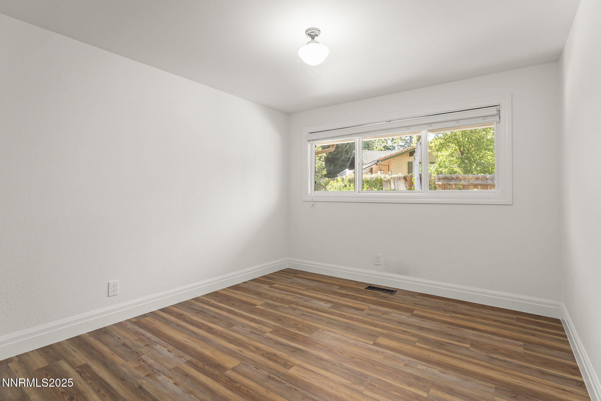 24-web-or-mls-_DSC8144