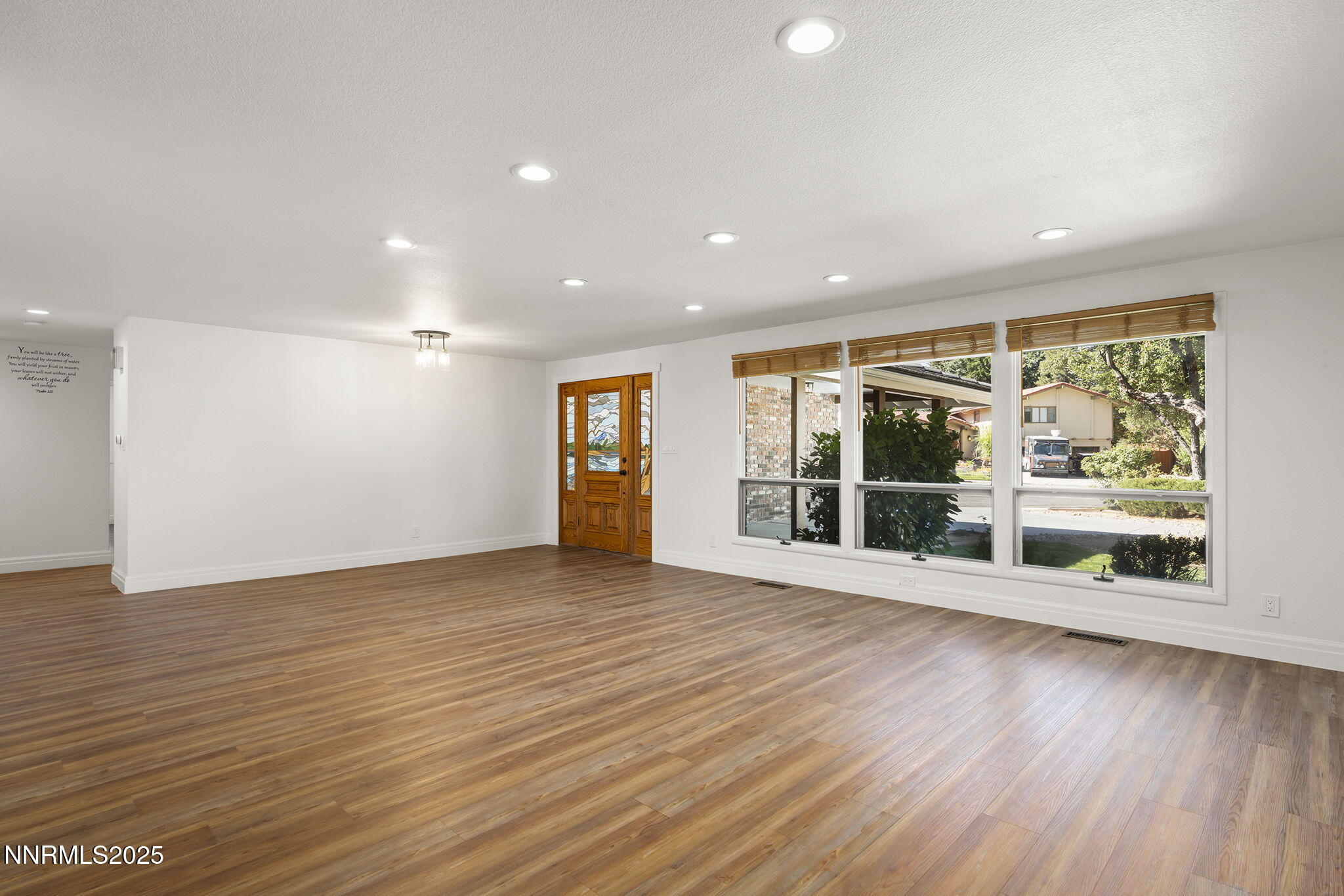 6-web-or-mls-_DSC8167