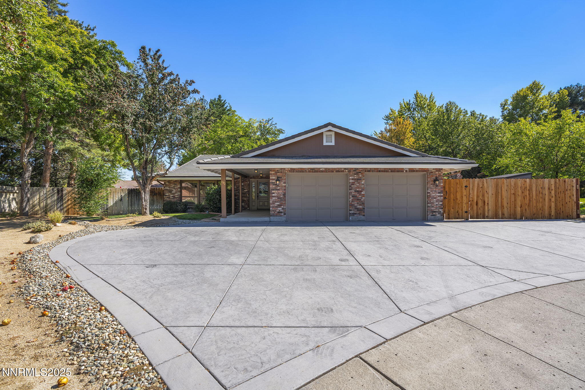 2-web-or-mls-_DSC8254