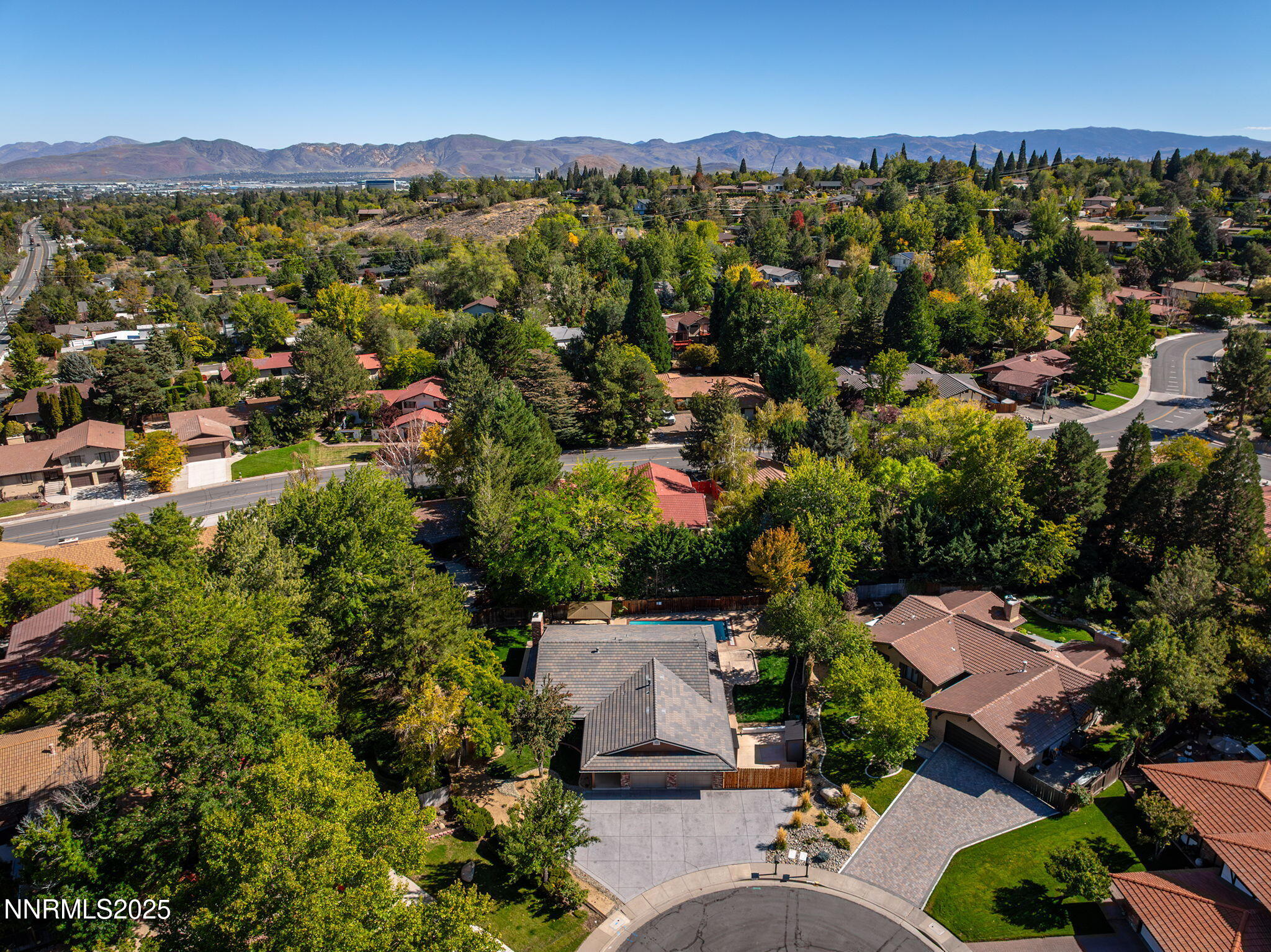 32-web-or-mls-DJI_20251006095503_0125_D