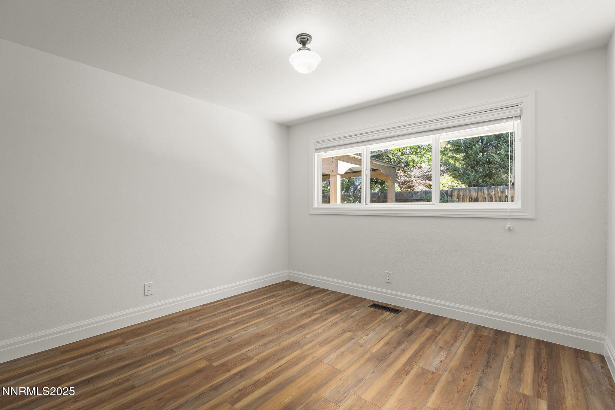 21-web-or-mls-_DSC8139