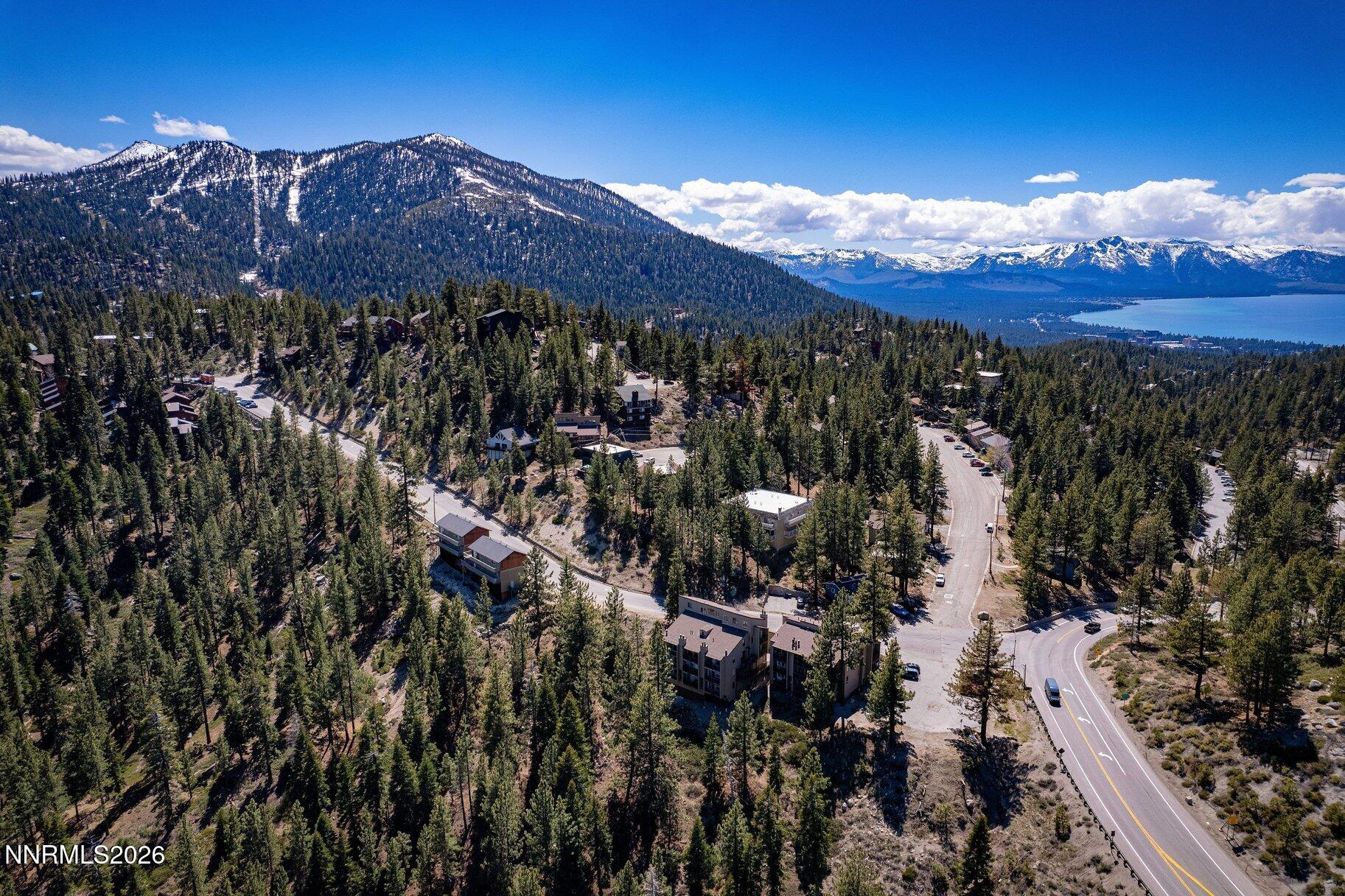 002_001-026-aerial-4200x2798_112