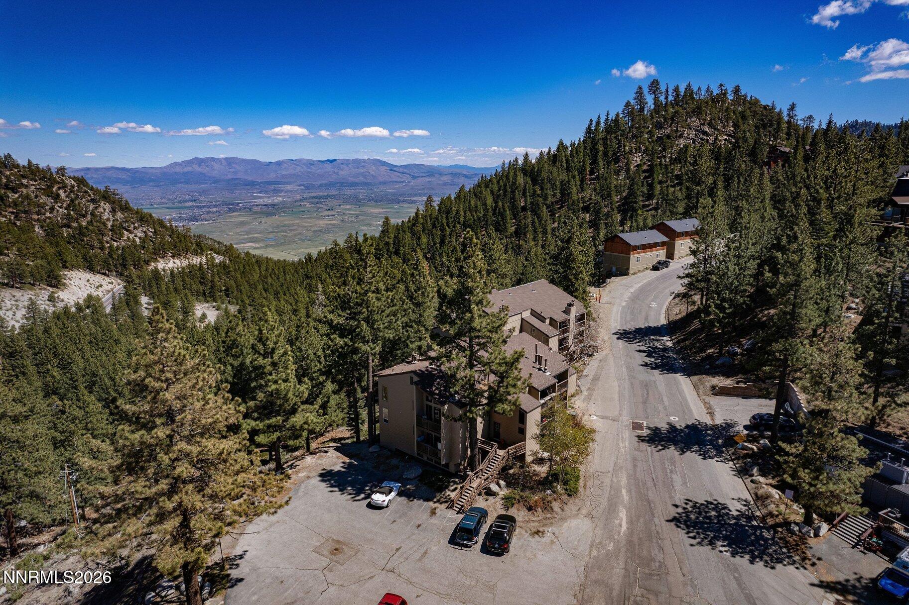 030_010-020-aerial-4200x2798_858