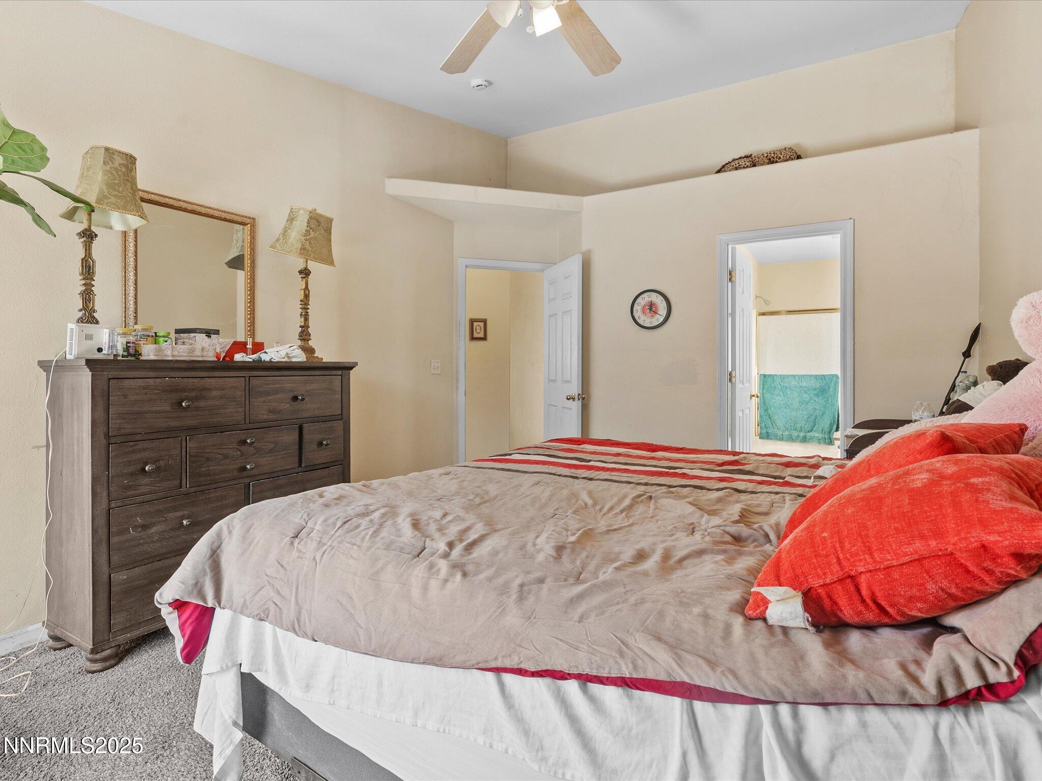 14-911 Jessica Ln-113