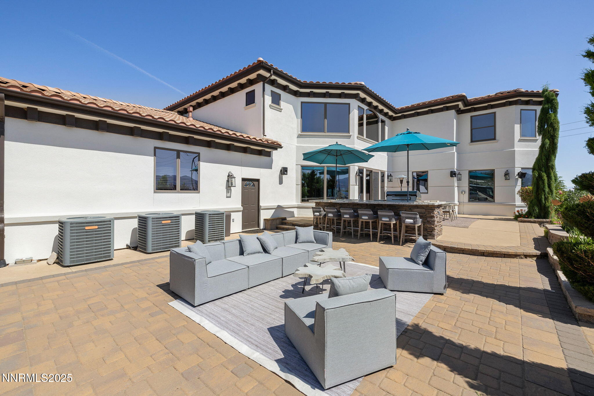 36-web-or-mls-12900 Silver Wolf-38