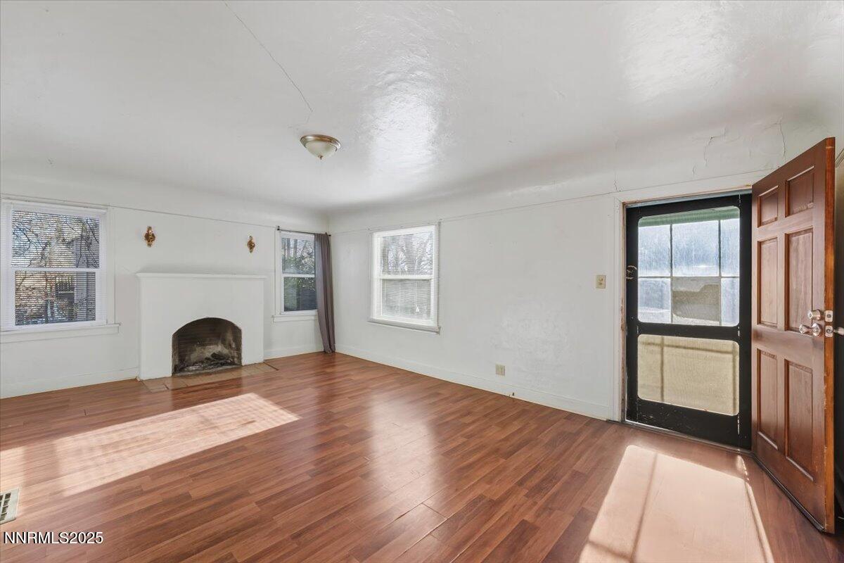 04-1140 The Strand Reno NV 89503 (4 of 3