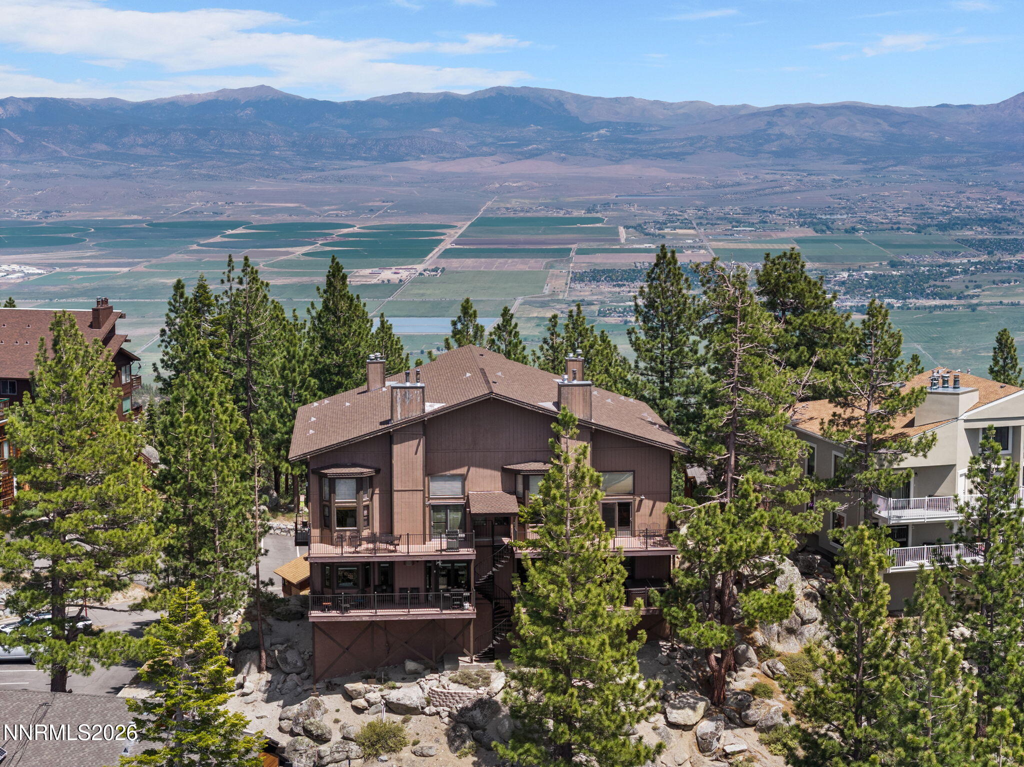 7-web-or-mls-DJI_20260520135956_0248_D