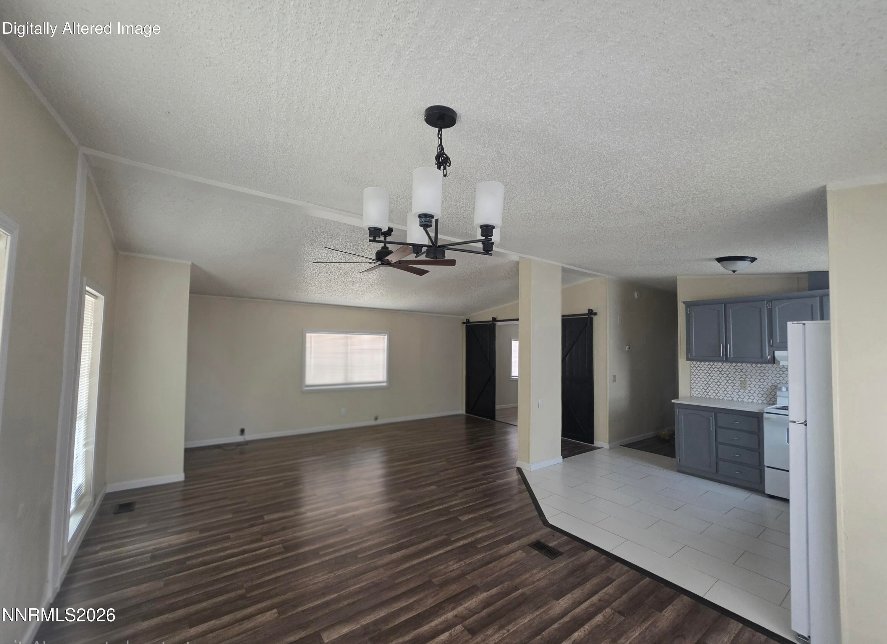 216 Garnet Circle