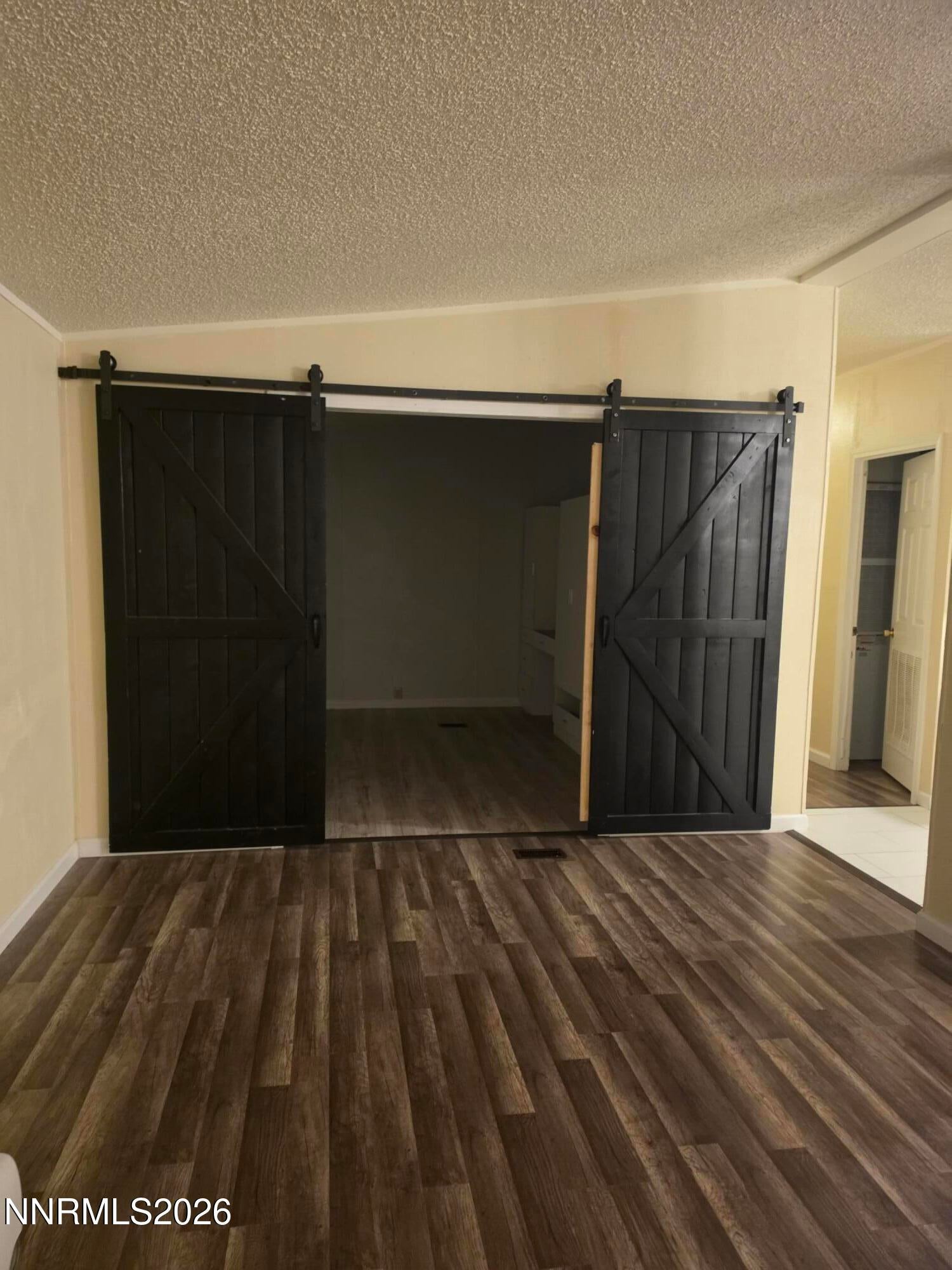 216 Garnet Circle