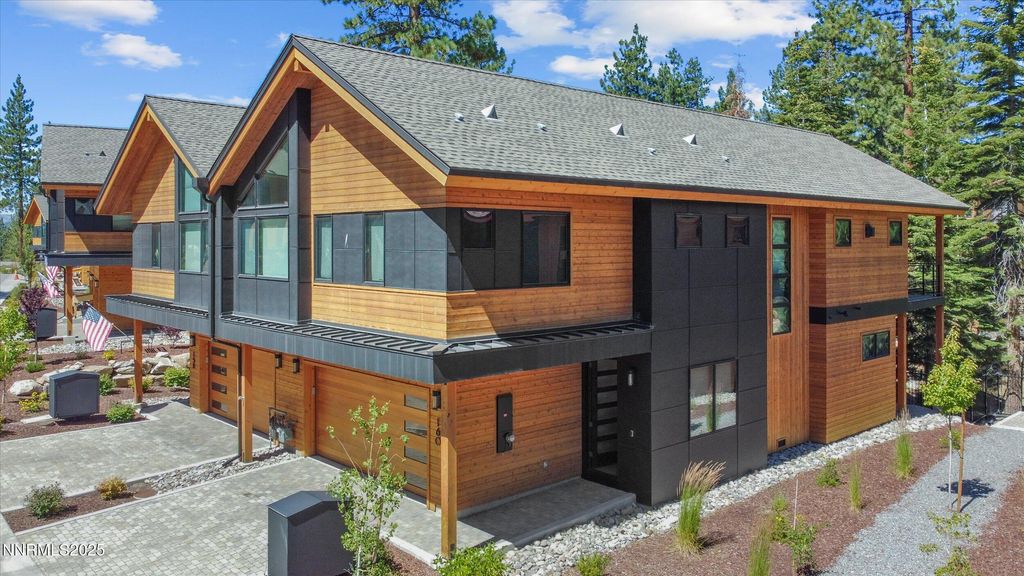 Photo of 160 Sierra Colina Drive, Stateline, NV 89449 (MLS # 250054329)