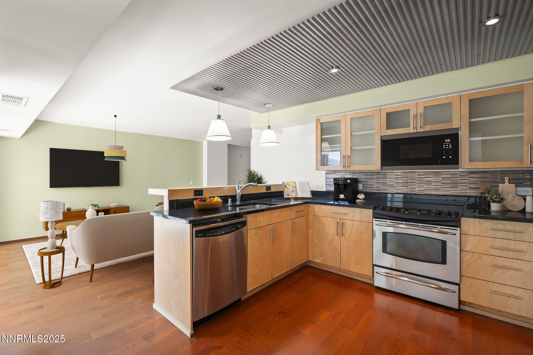 9-web-or-mls-_DSC4467