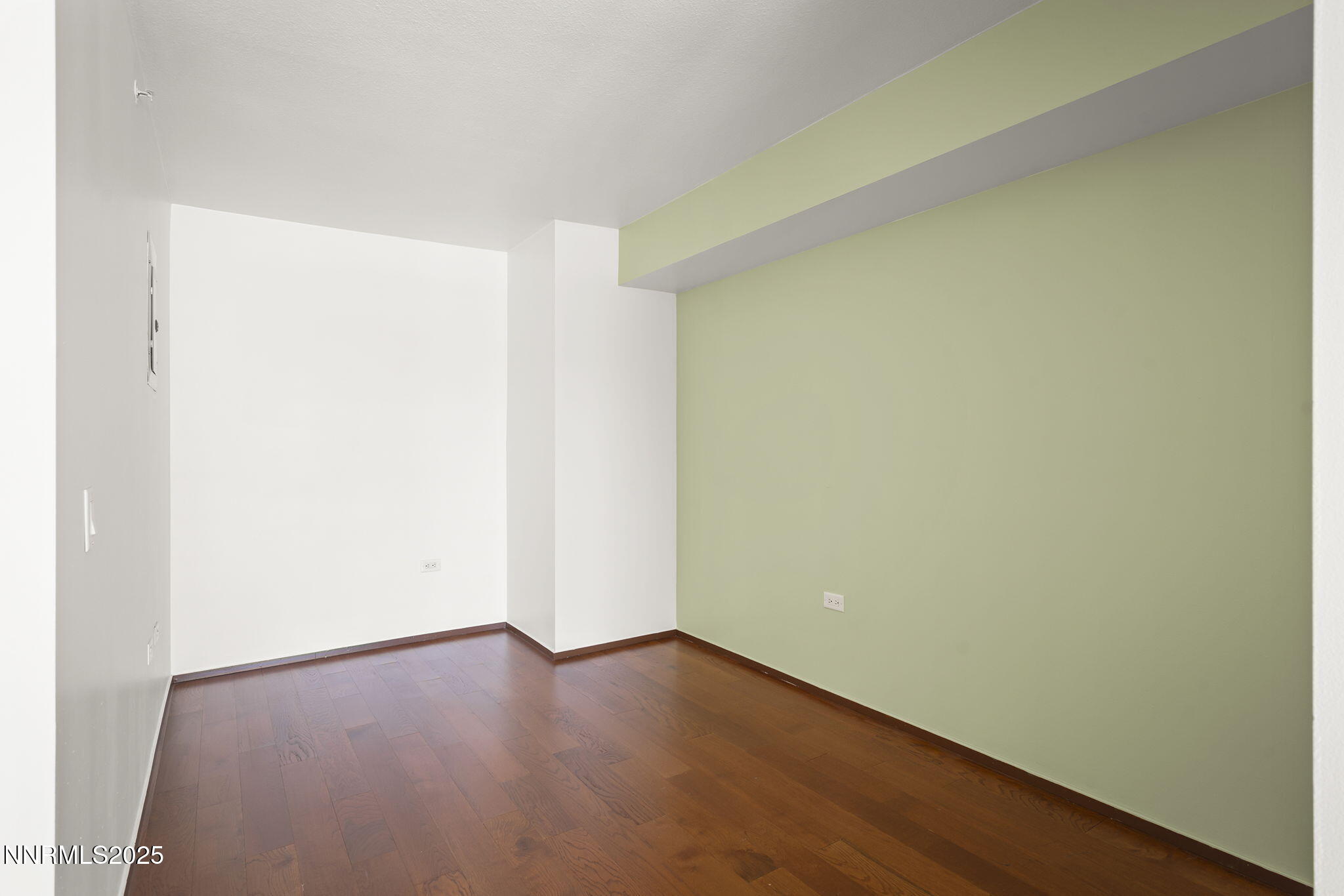 11-web-or-mls-_DSC4507