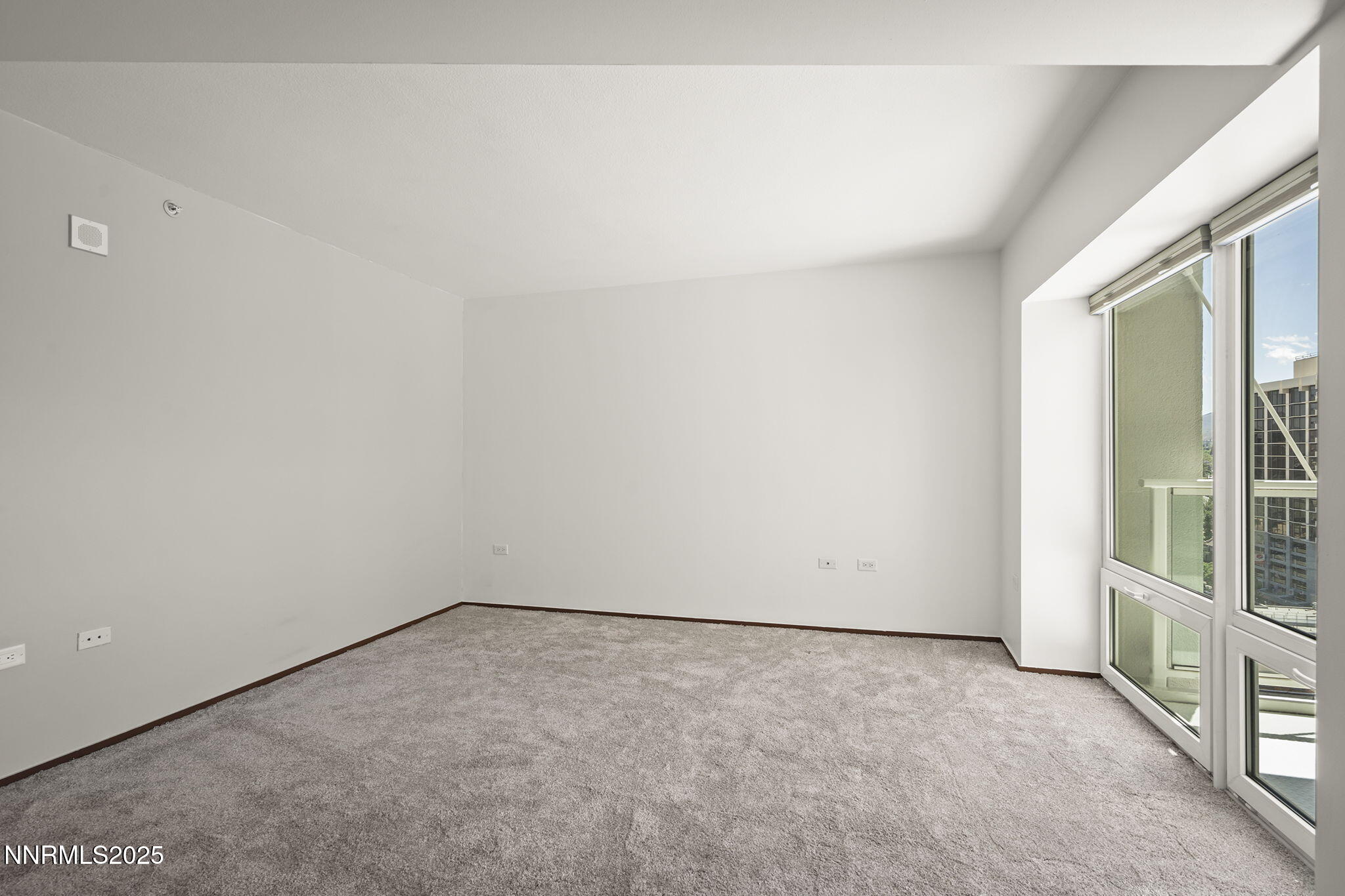 13-web-or-mls-_DSC4443