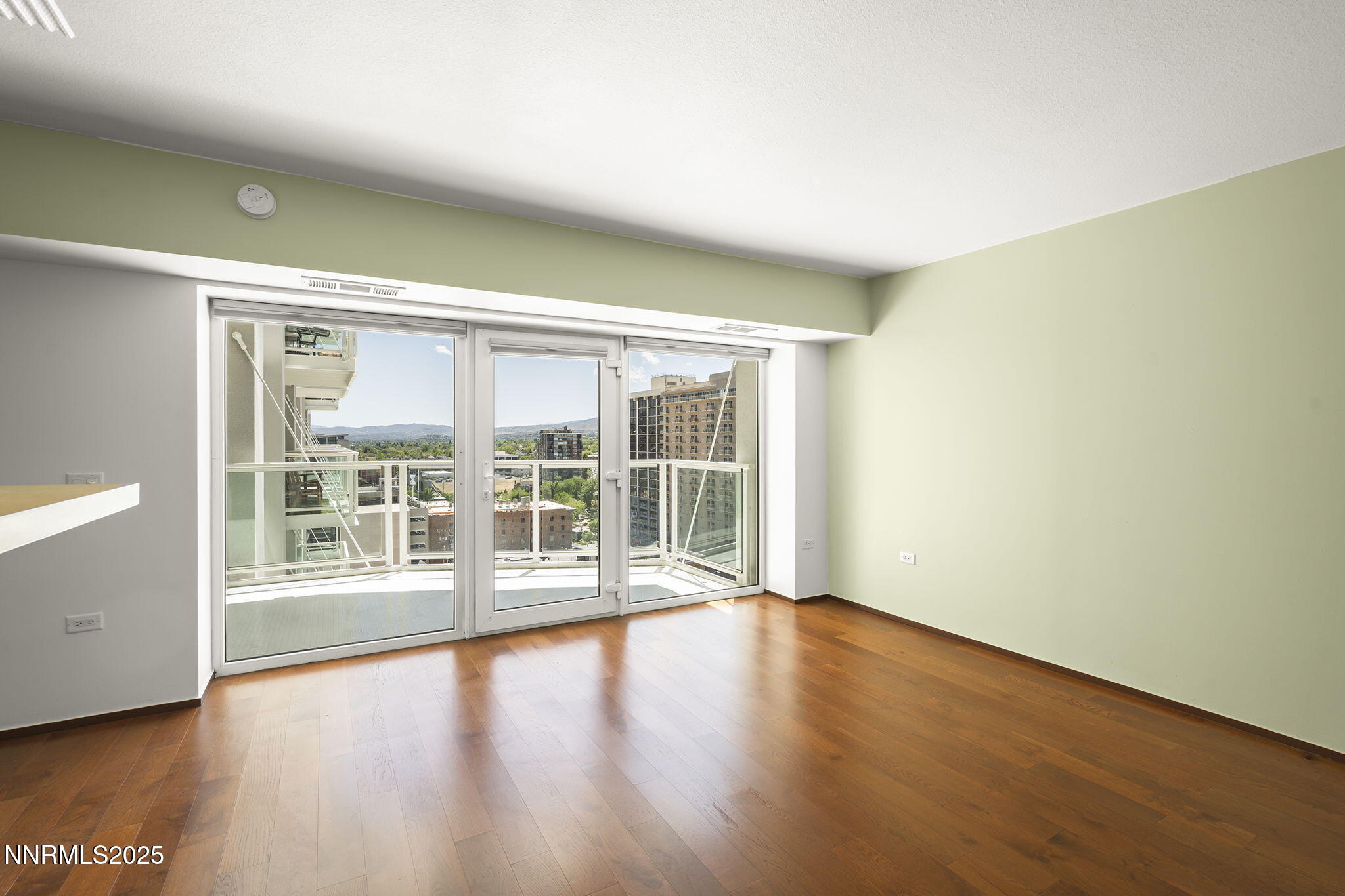 3-web-or-mls-_DSC4485