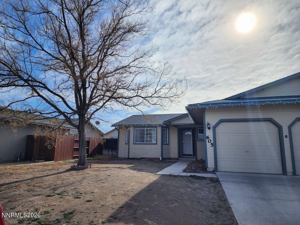 Photo of 605 Nader Way, Fernley, NV 89408 (MLS # 260000976)