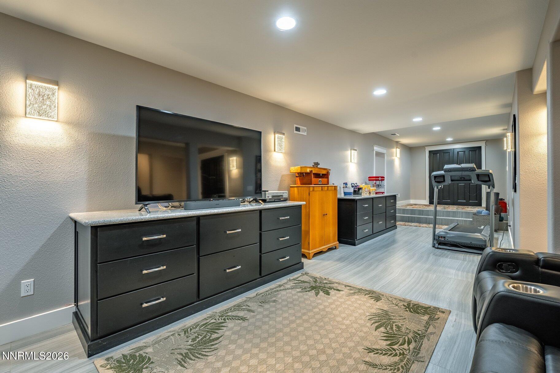 047_074_5920_flowering_sage-74_140_960