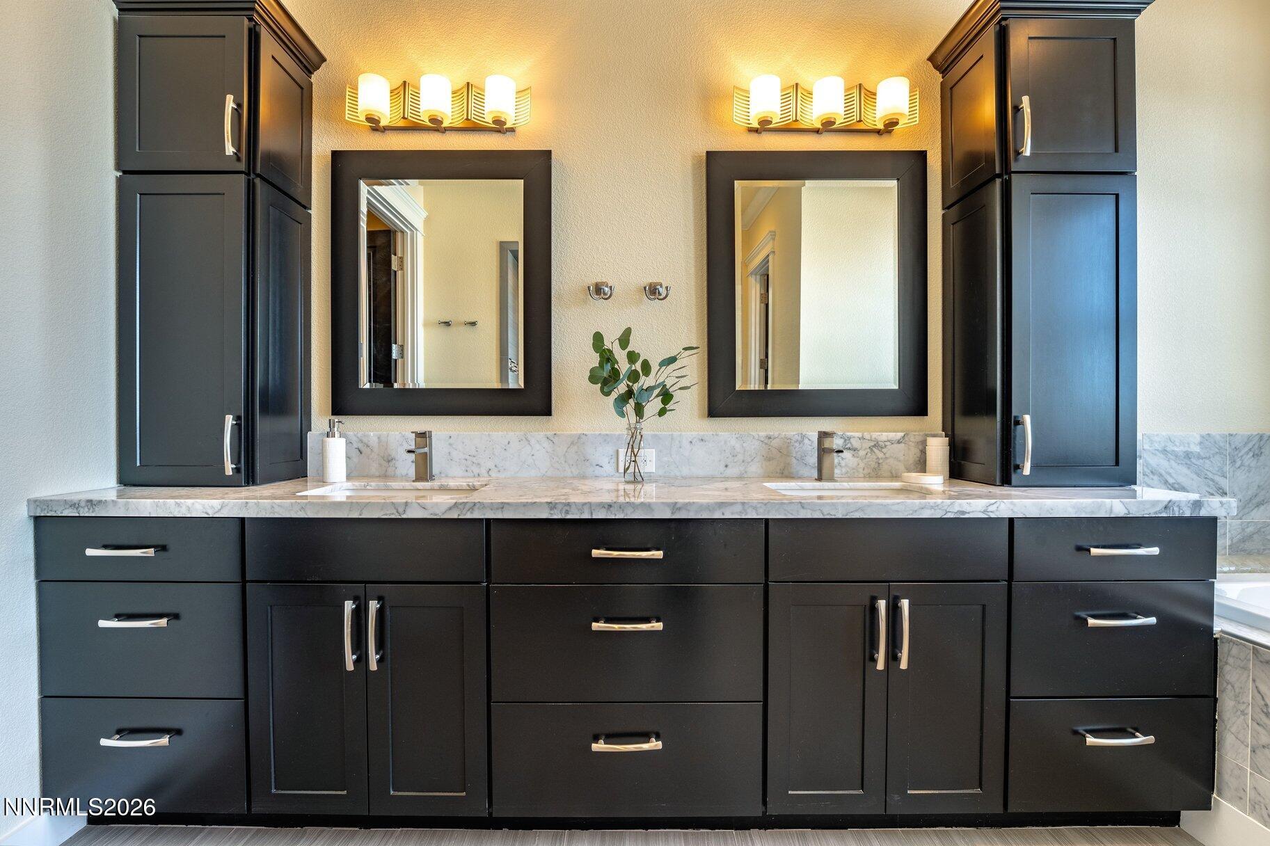 029_018_5920_flowering_sage-18_30_803