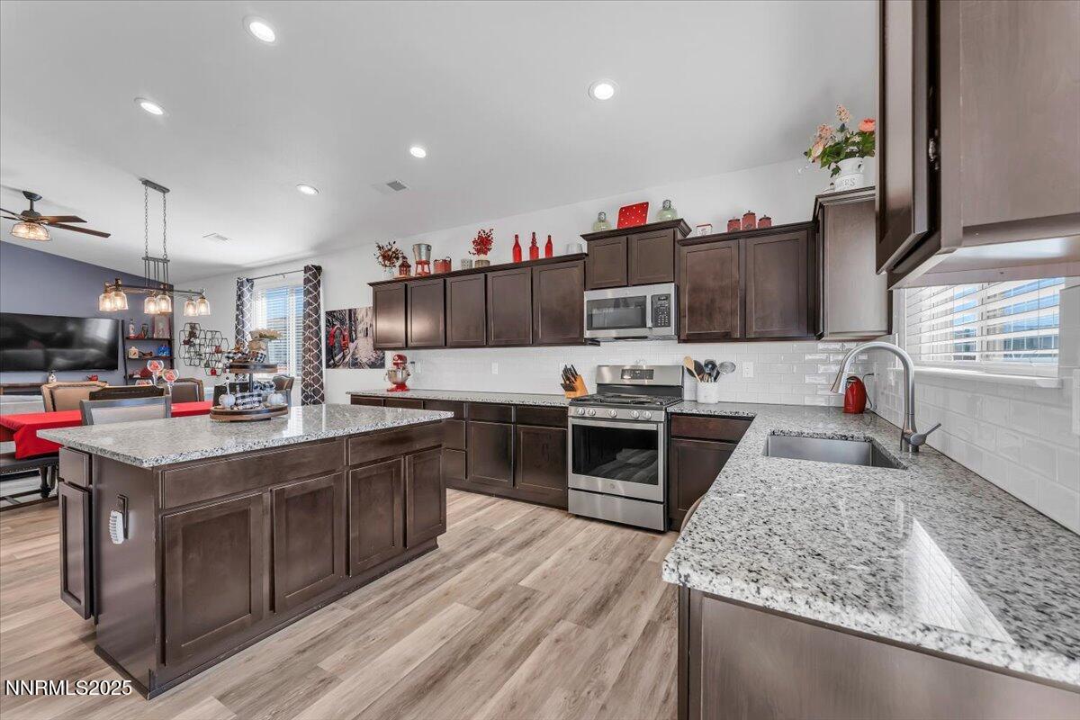 16-18722 Knott Creek Ct Reno NV 89508 (1