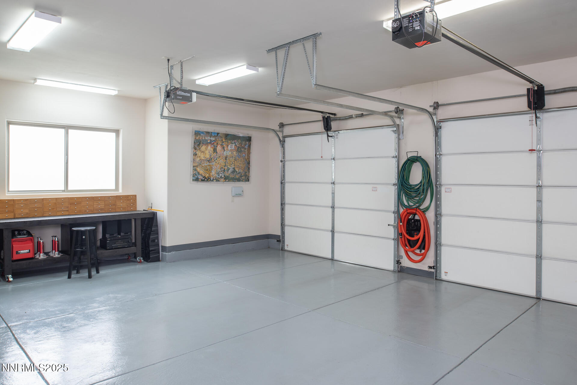 4905Mountainshyre 49