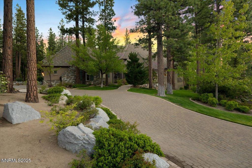 Photo of 6090 Lake Geneva Drive, Reno, NV 89511 (MLS # 250005286)