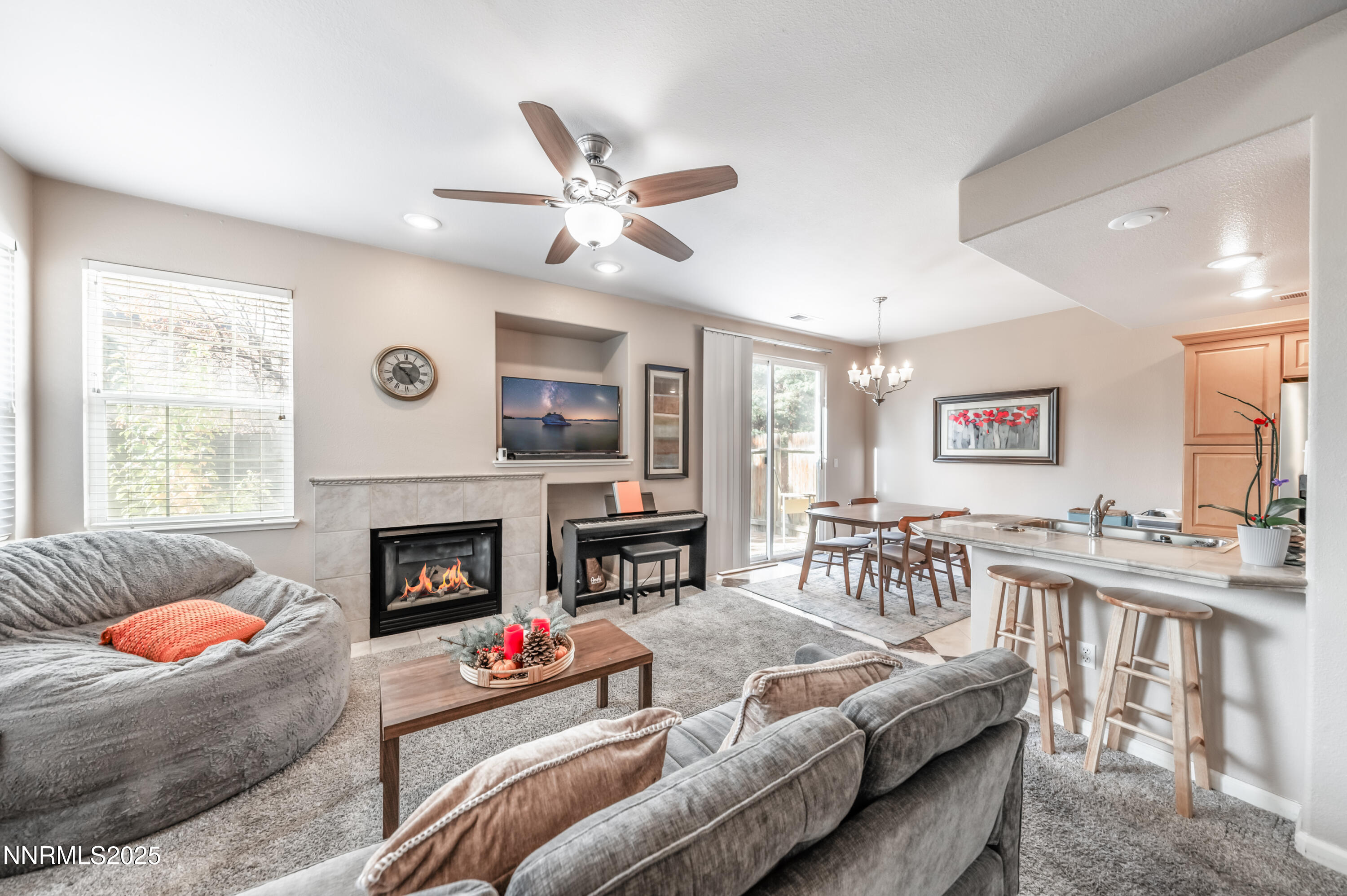 Living room with fireplace