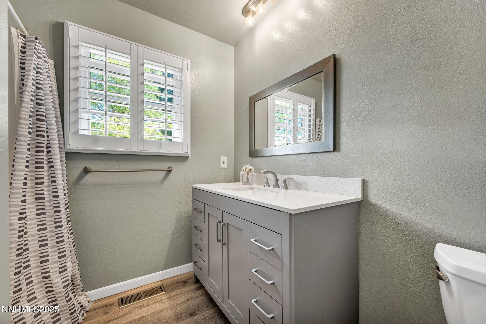 51-web-or-mls-1478-clough-rd