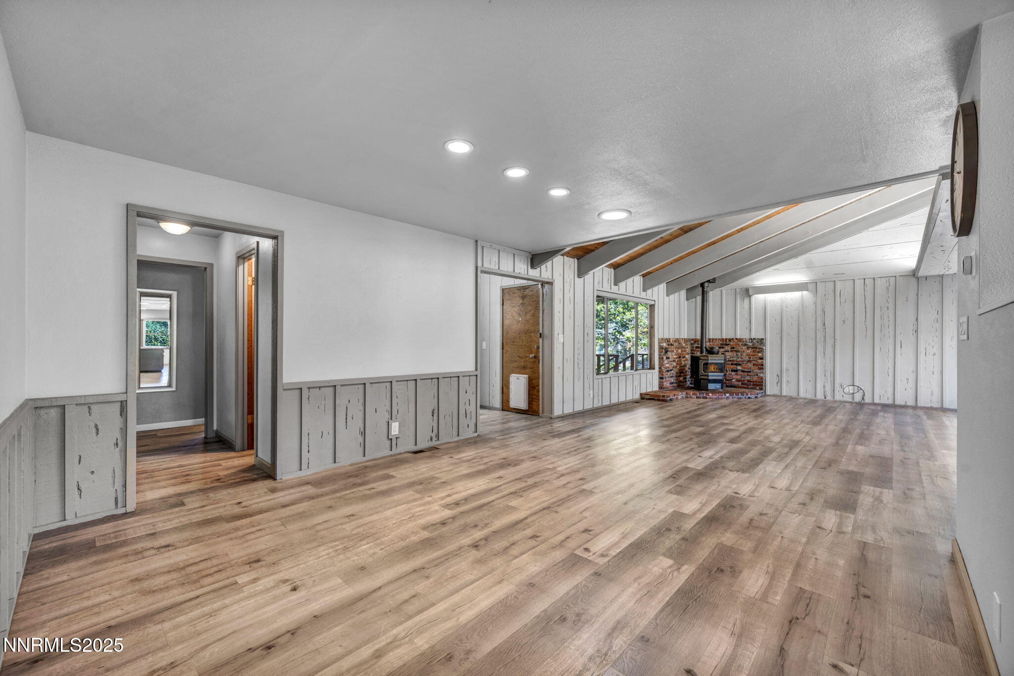 25-web-or-mls-1478-clough-rd