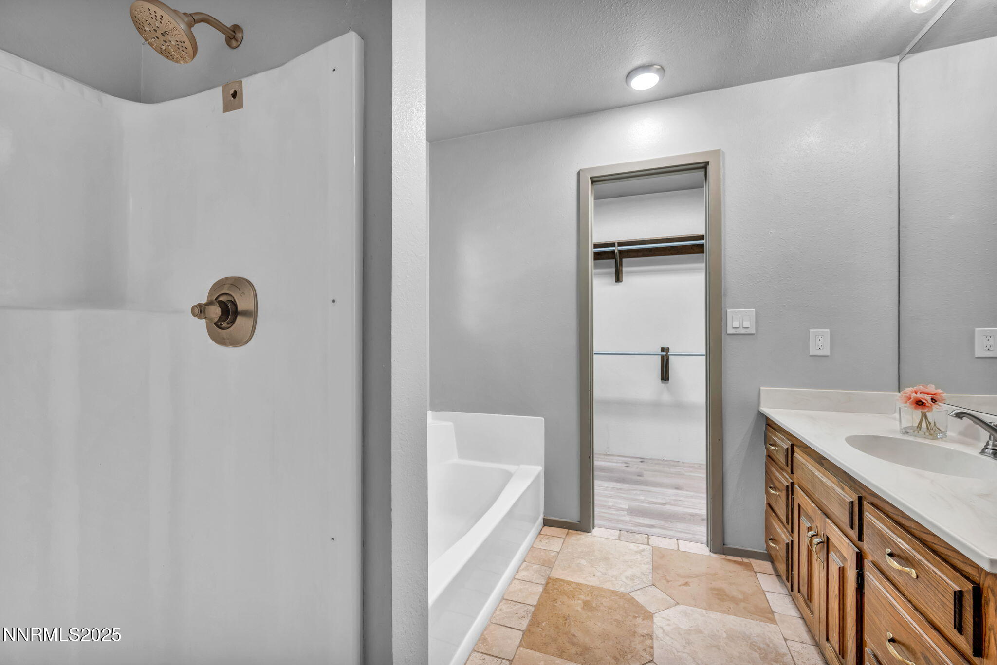 60-web-or-mls-1478-clough-rd