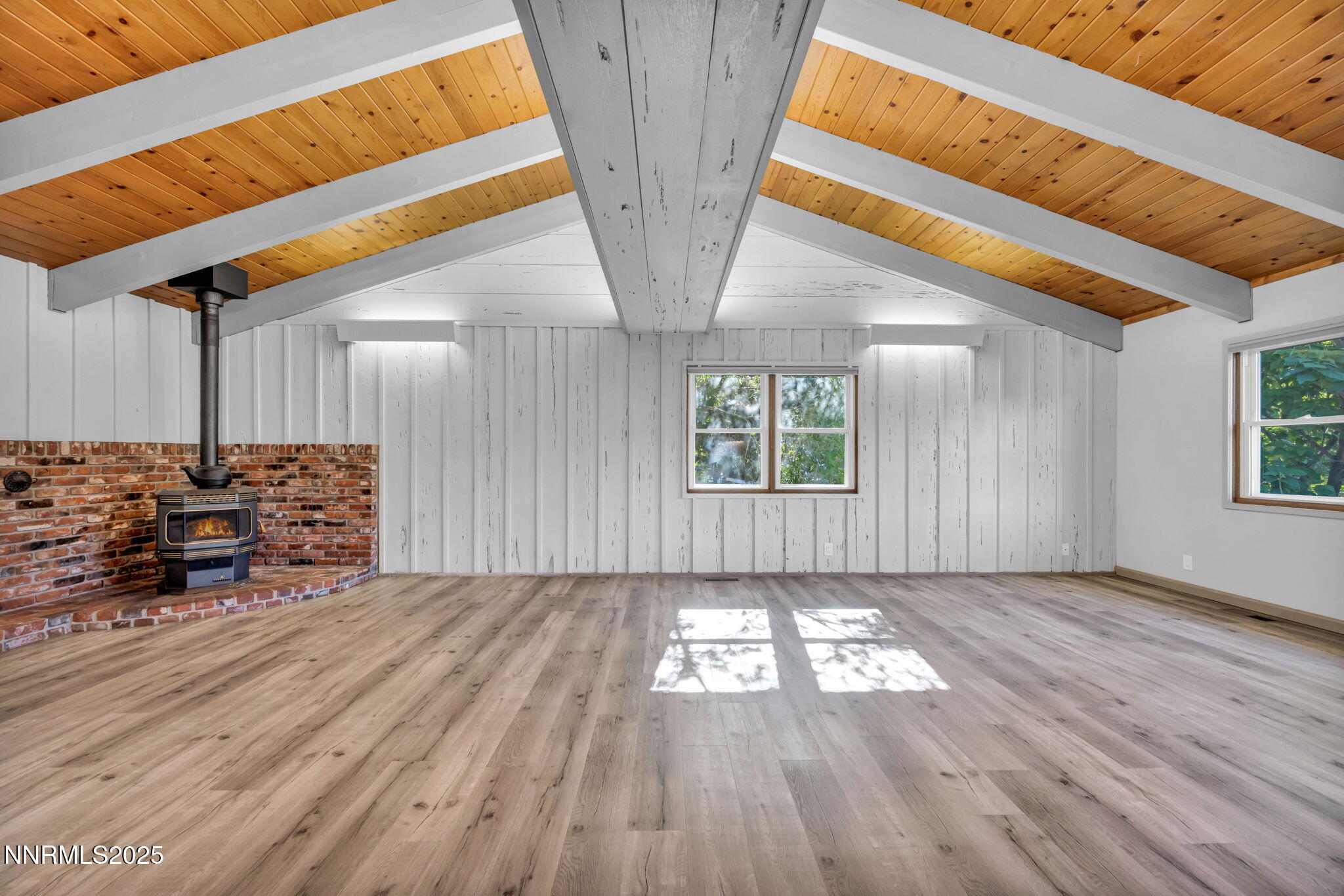 35-web-or-mls-1478-clough-rd