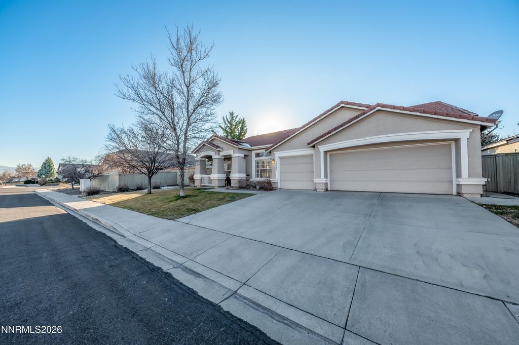 Photo of 10145 Lucente Way, Reno, NV 89521 (MLS # 260000601)