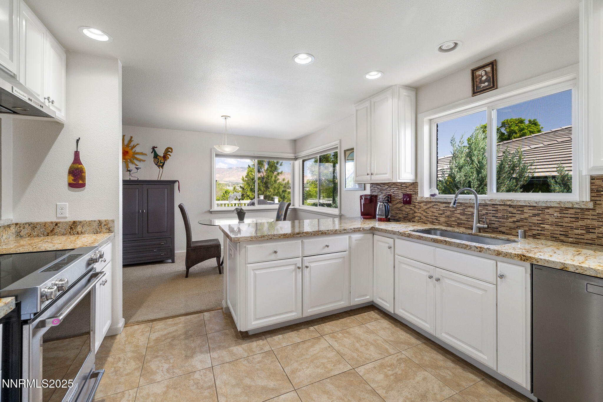 20-web-or-mls-1435 Palisade-11