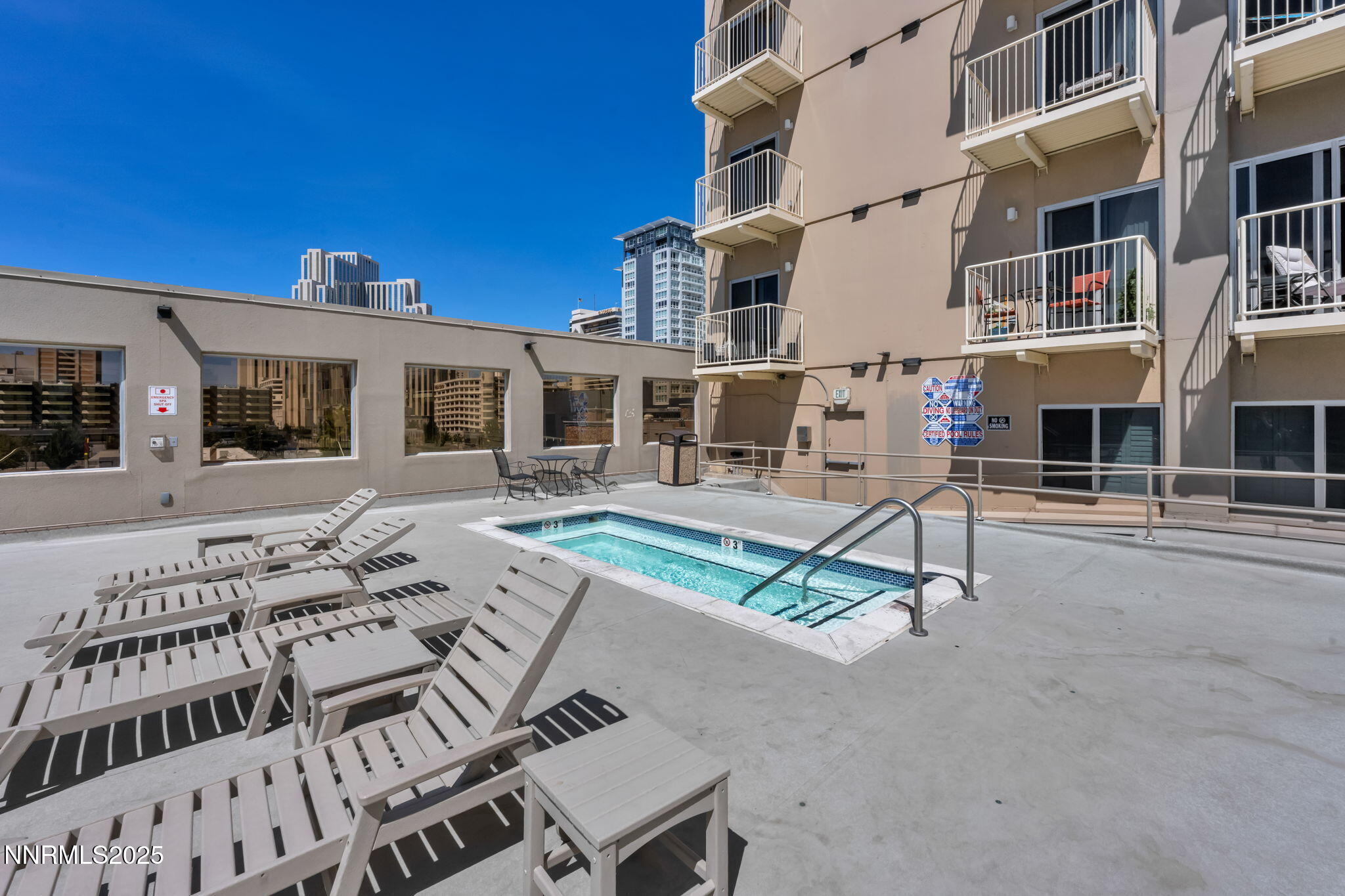 8-web-or-mls-200-w-2nd-st-apt-1103