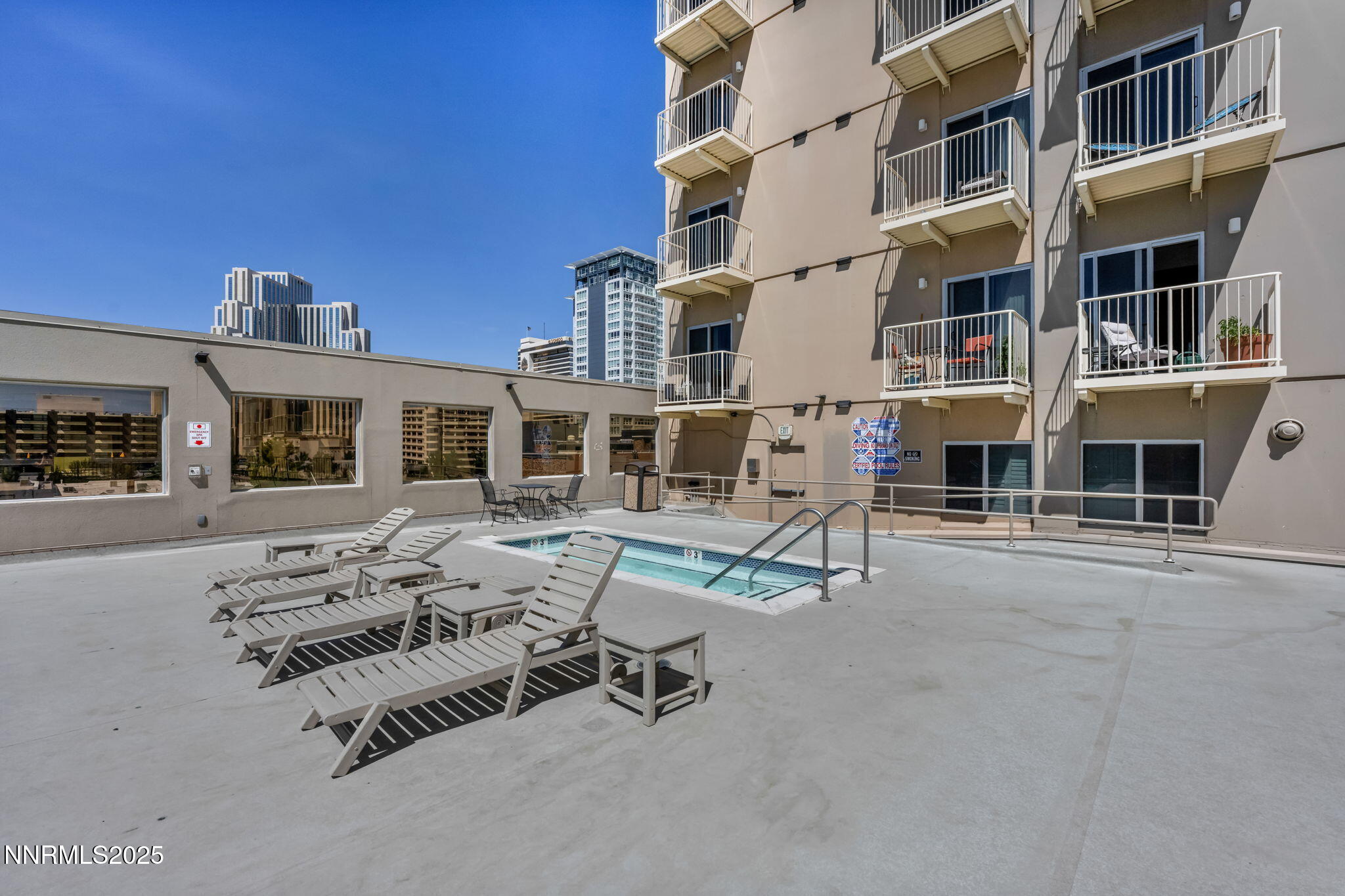 4-web-or-mls-200-w-2nd-st-apt-1103