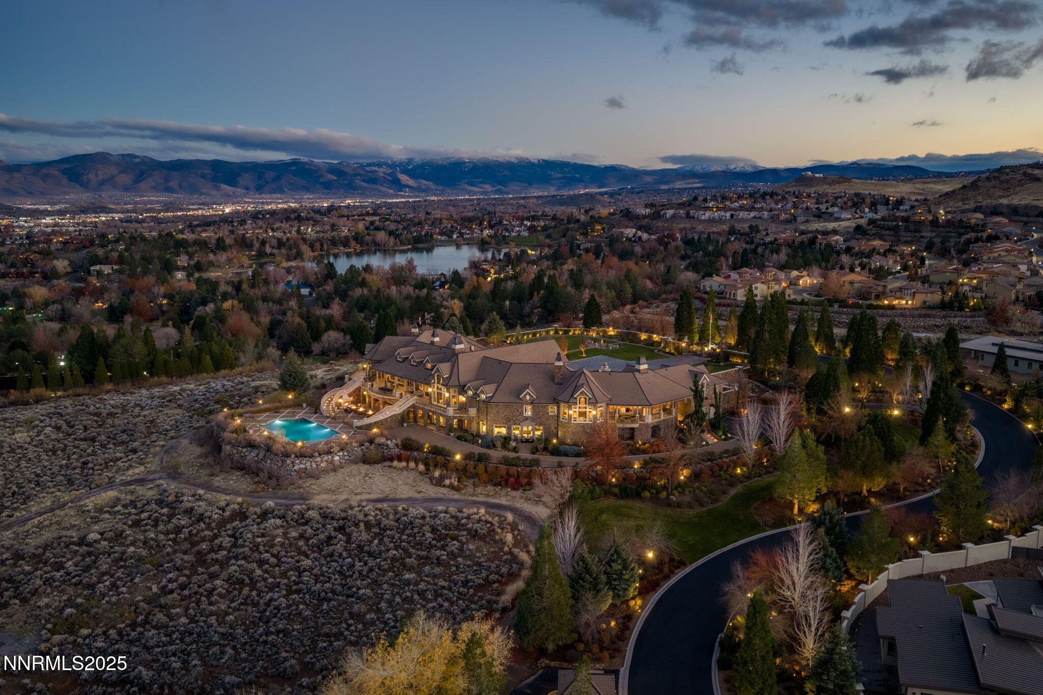 15-web-or-mls-2490 Manzanita Drone-17