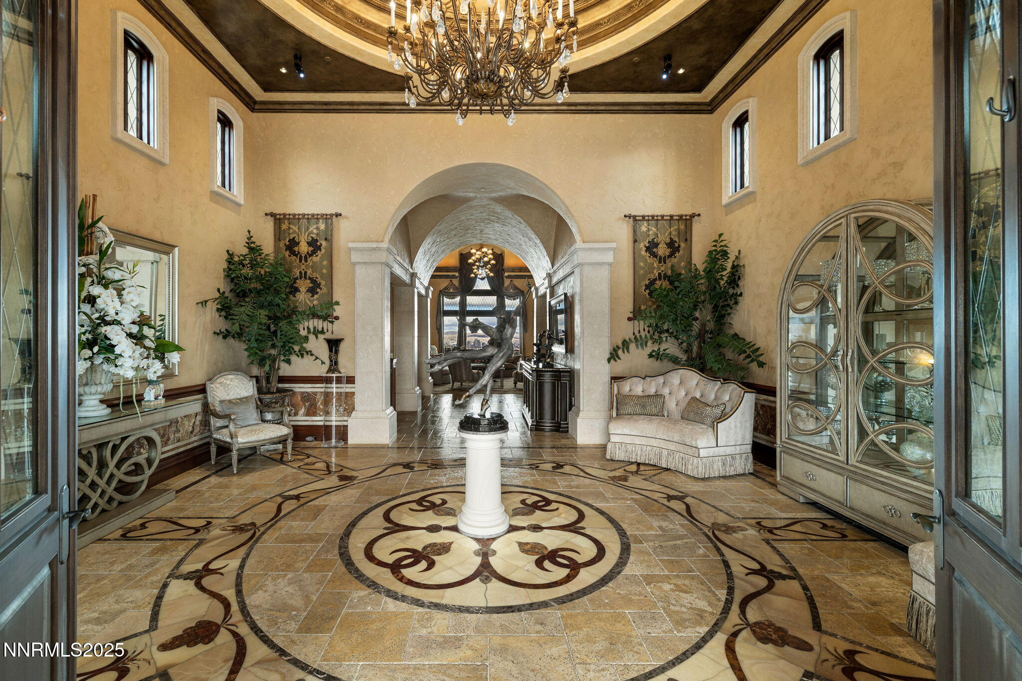 30-web-or-mls-2490 Manzanita-9