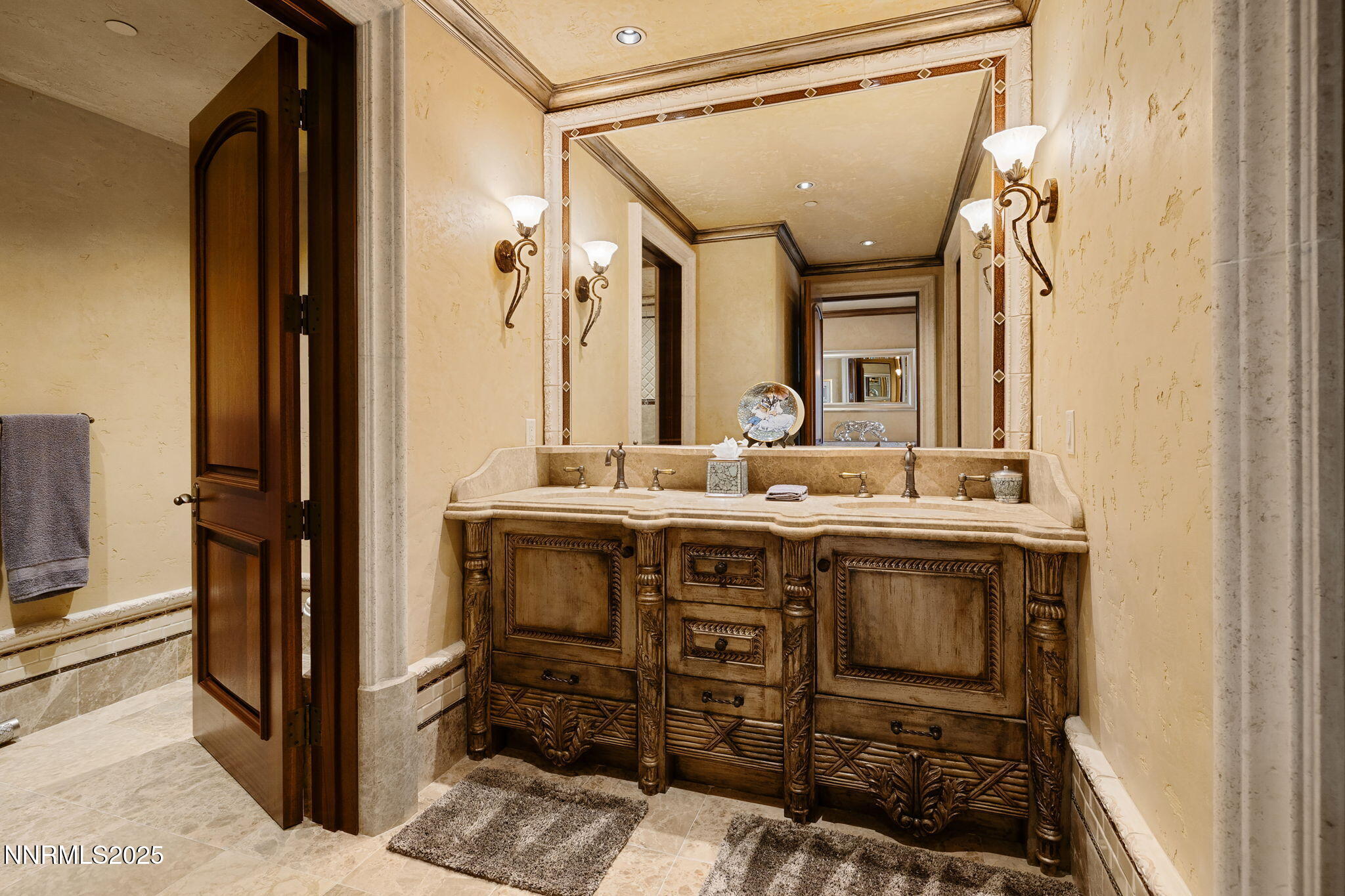 95-web-or-mls-2490 Manzanita-73