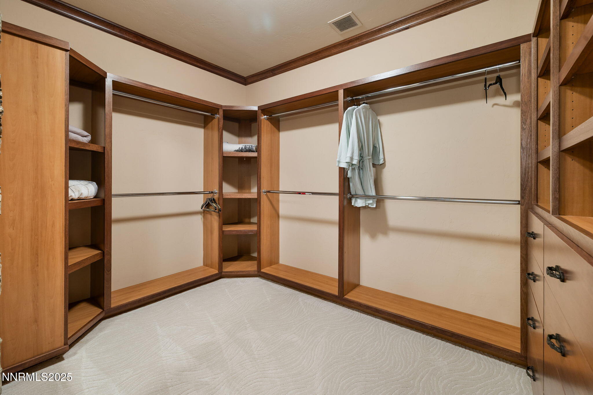 91-web-or-mls-2490 Manzanita-69