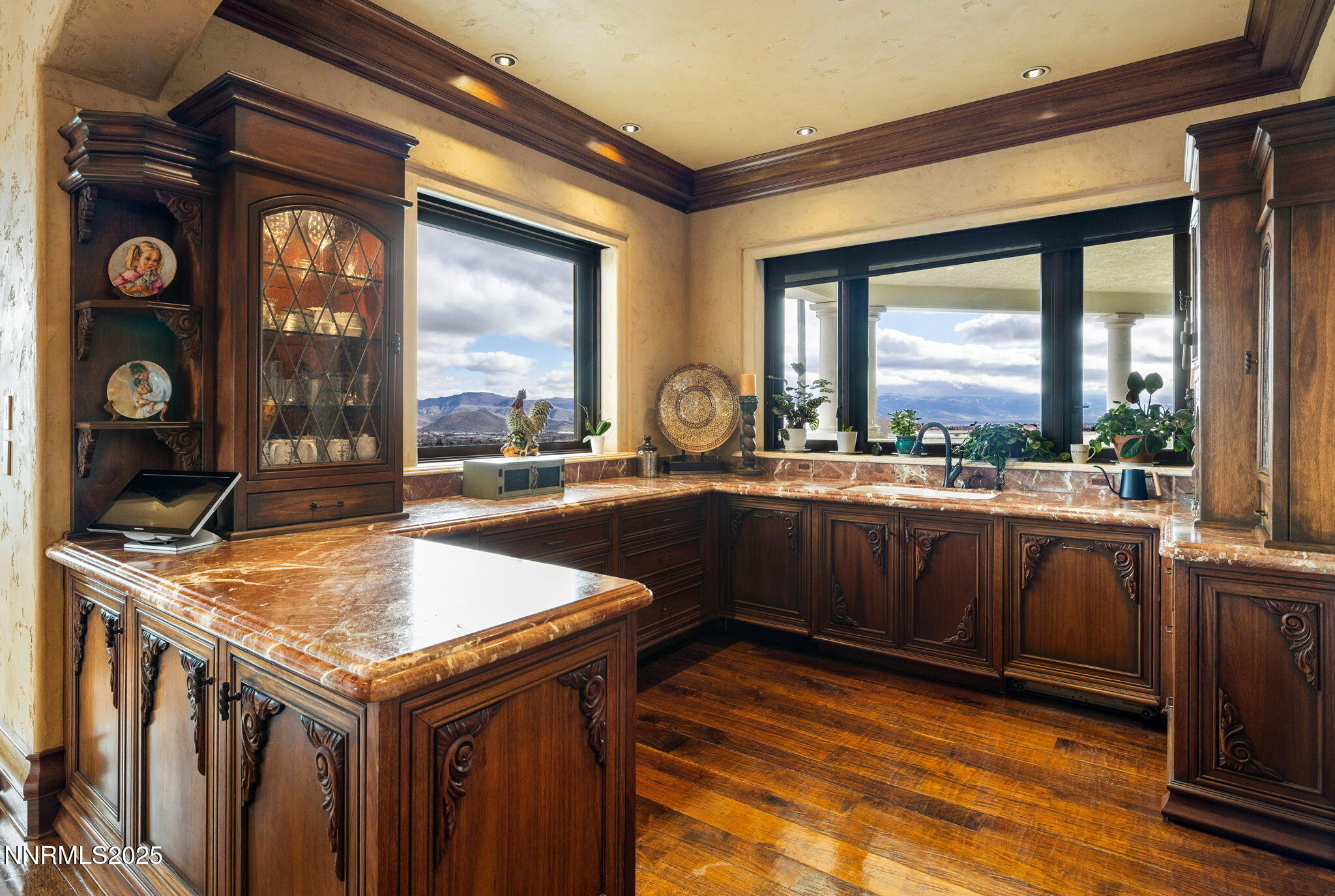 50-web-or-mls-2490 Manzanita-29